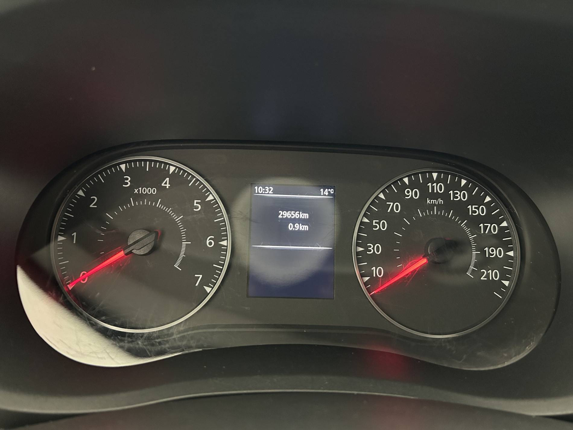 Vente en ligne Renault Master Fourgon MASTER FGN TRAC F3500 L2H2 BLUE DCI 135 au prix de 26 990 €