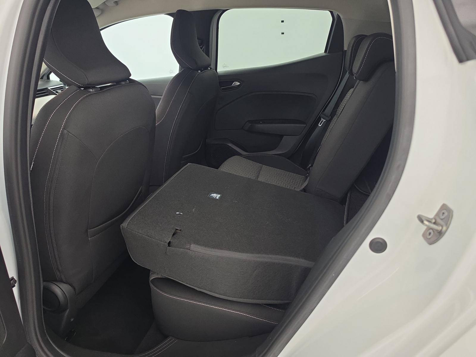 Vente en ligne Renault Clio 5 Clio TCe 90 au prix de 14 990 €