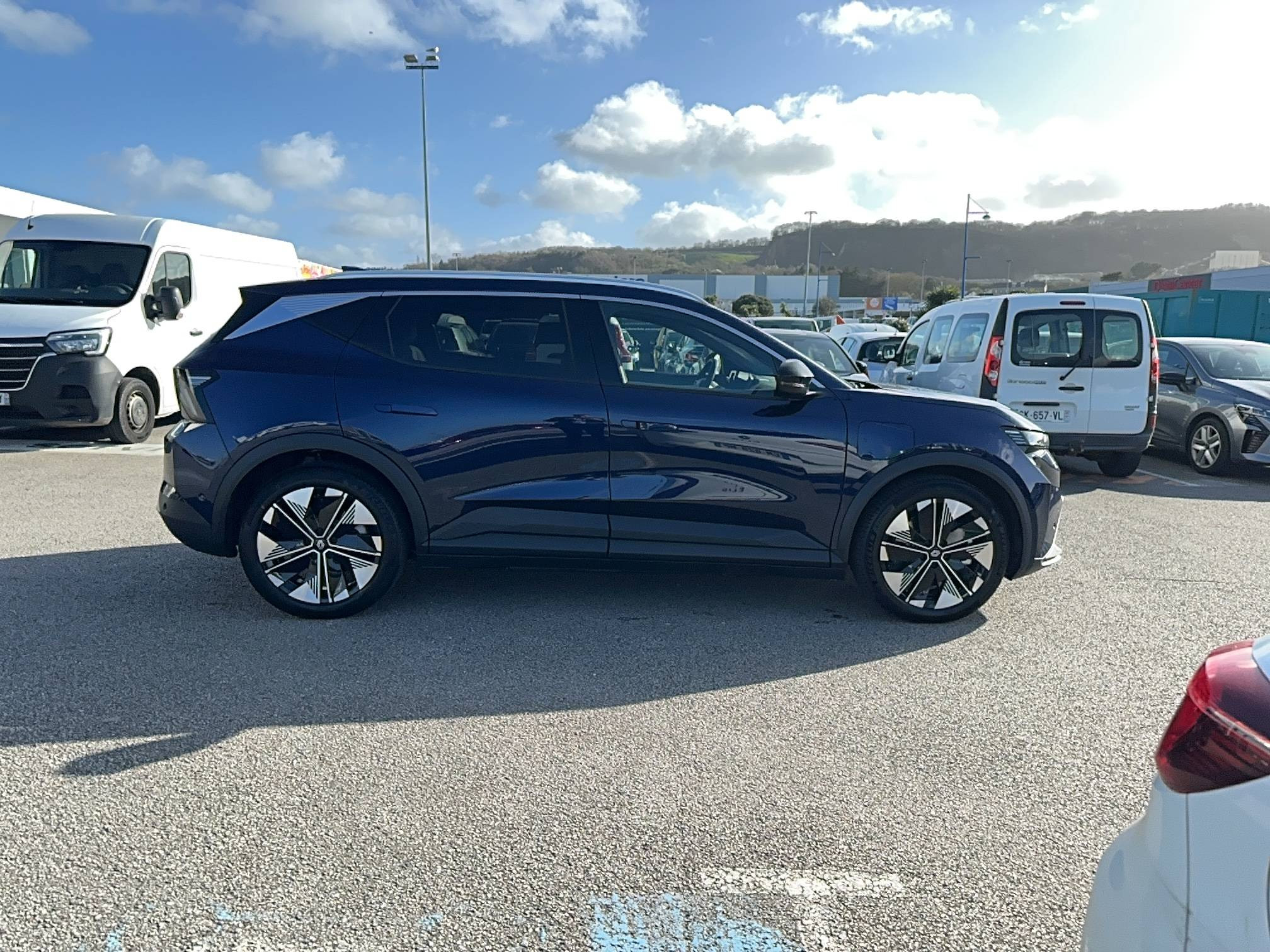Vente en ligne Renault Scenic E-Tech  220 ch grande autonomie au prix de 44 900 €