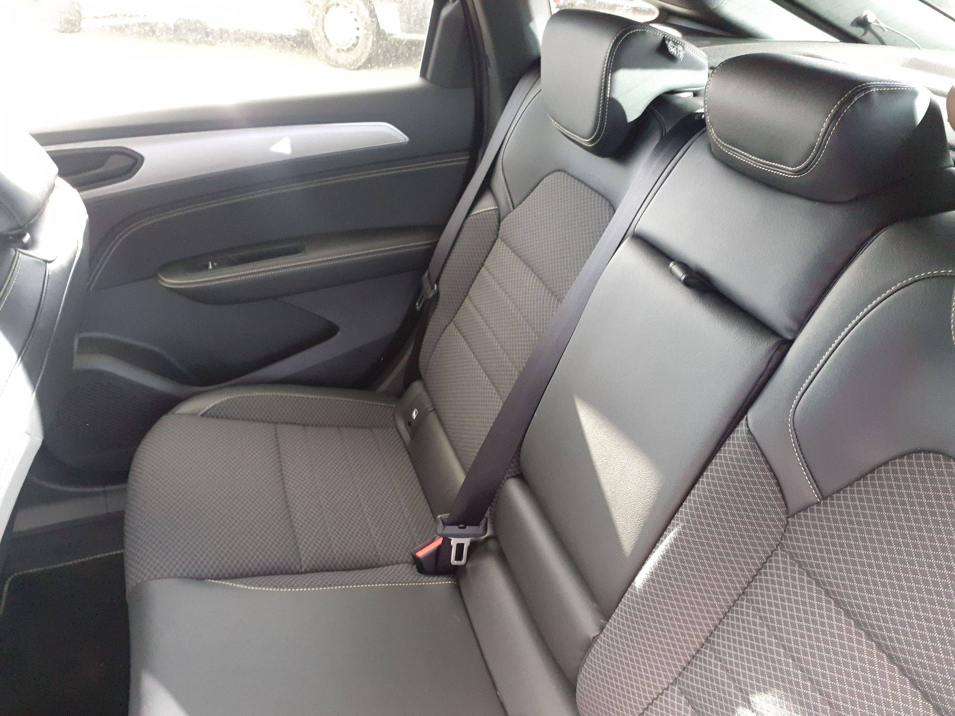 Vente en ligne Renault Arkana  E-Tech full hybrid 145 GSR2 au prix de 31 490 €