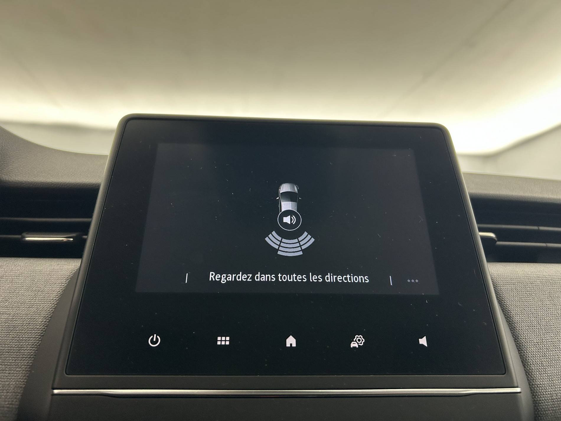 Vente en ligne Renault Clio 5 Clio E-Tech full hybrid 145 ch GSR2 au prix de 19 990 €