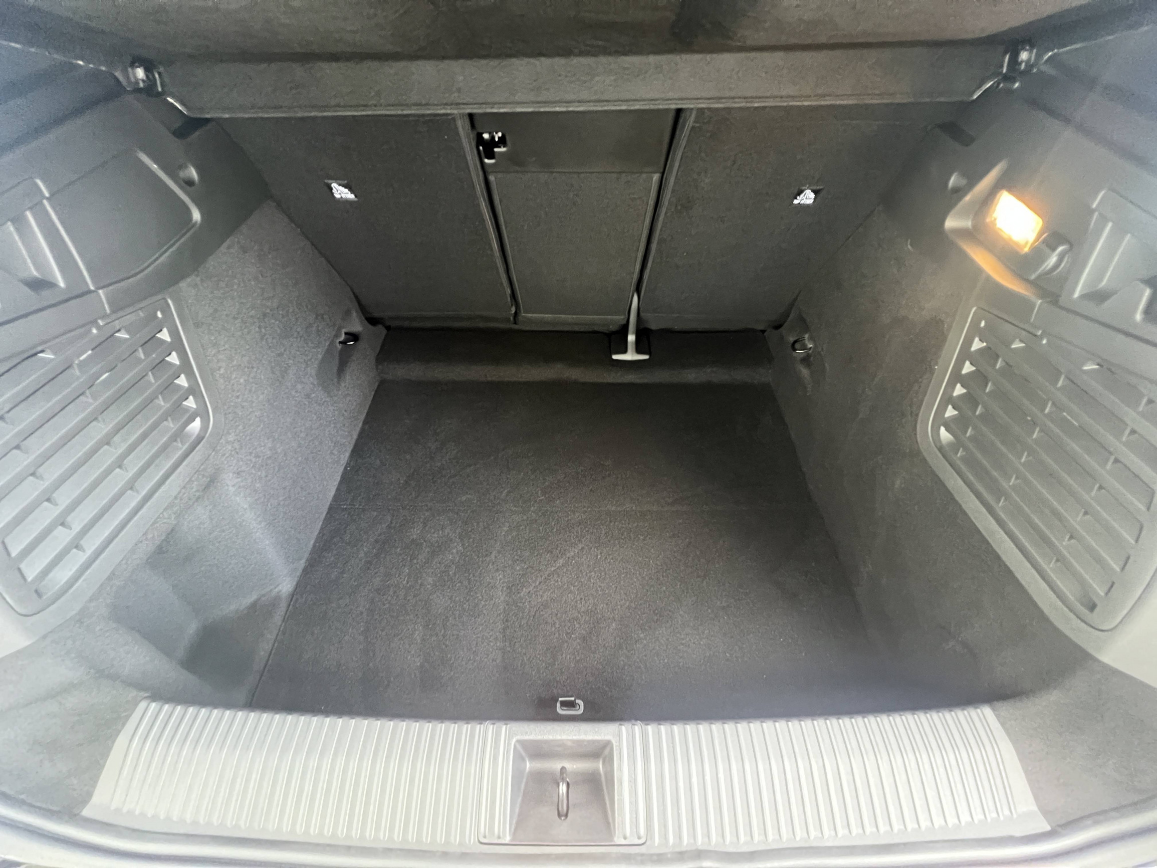 Vente en ligne Renault Scenic E-Tech Scenic E-Tech électrique 220 ch grande autonomie au prix de 50 490 €