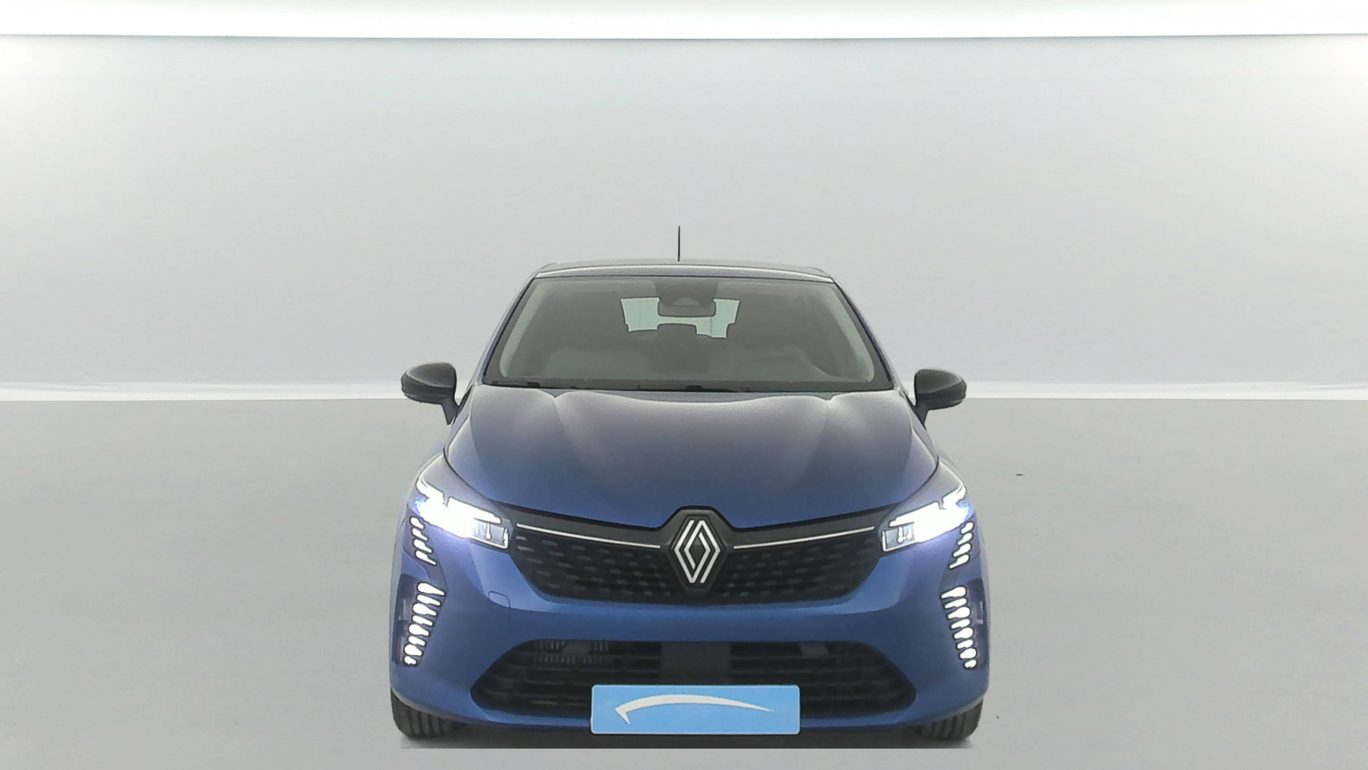 Vente en ligne Renault Clio 5 Clio TCe 90 au prix de 15 990 €