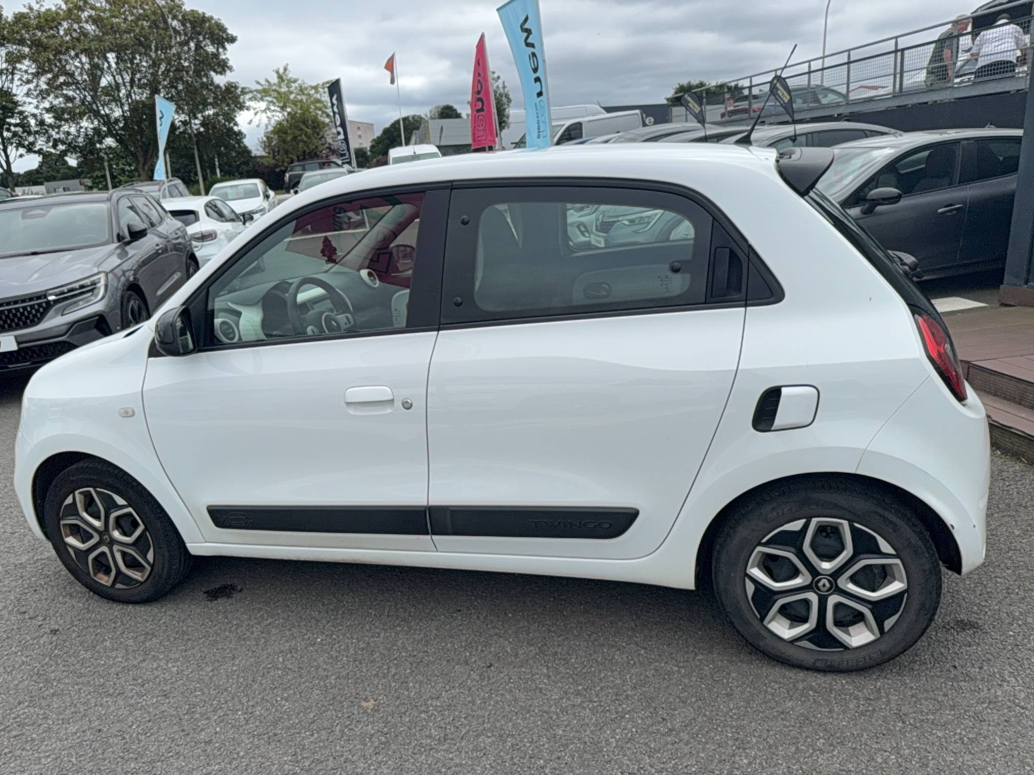 Vente en ligne Renault Twingo 3  SCe 65 au prix de 10 990 €