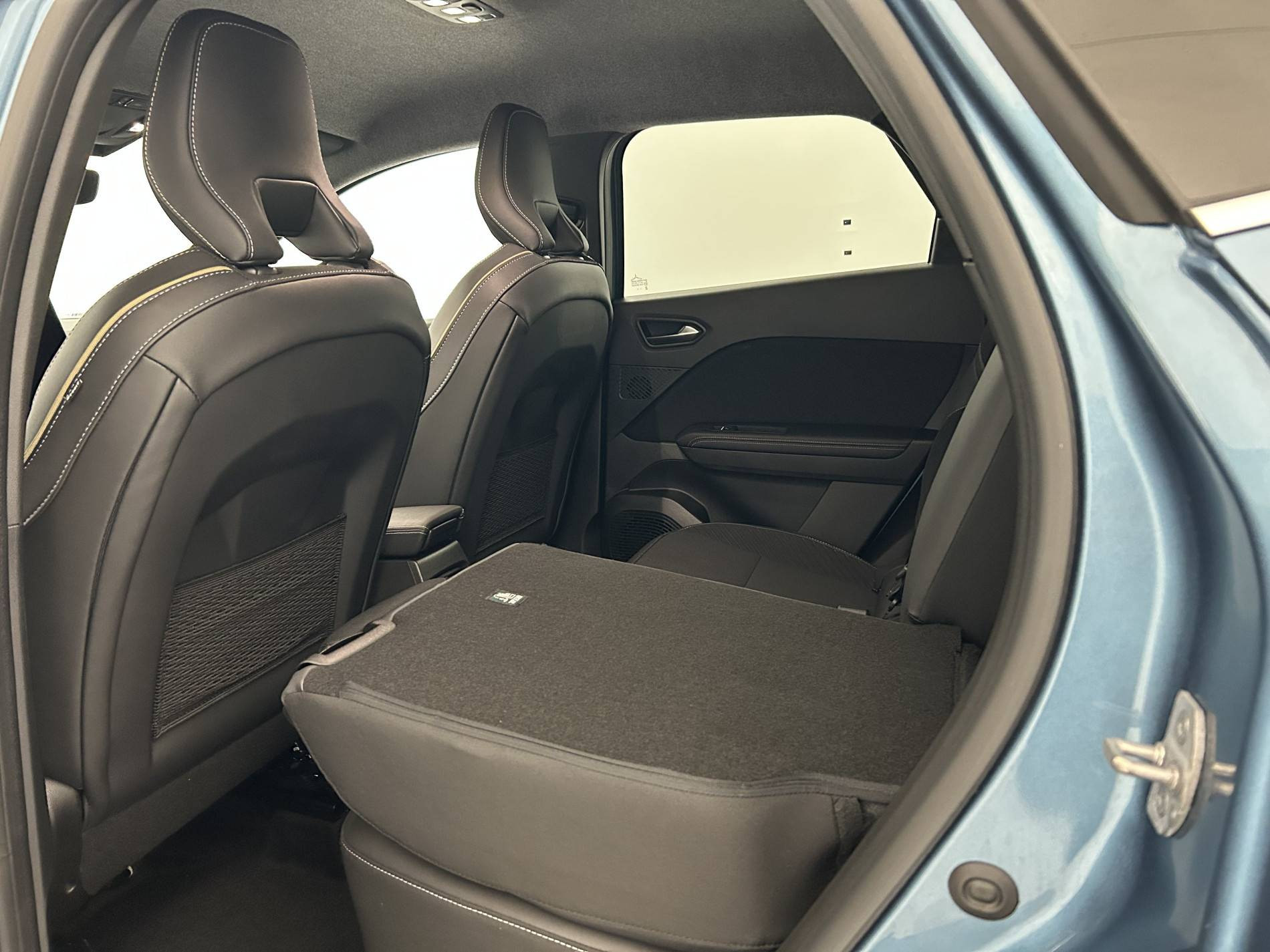 Vente en ligne Renault Symbioz  E-Tech full hybrid 145 au prix de 26 790 €