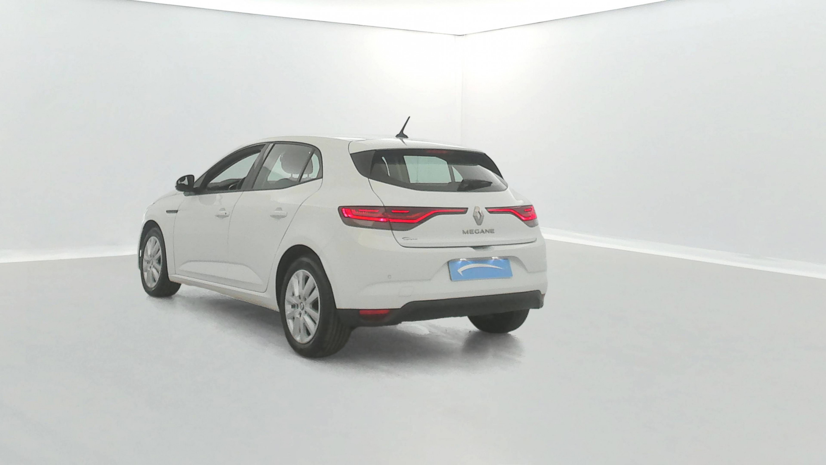 Vente en ligne Renault Megane 4  BLUE DCI 115 au prix de 12 990 €