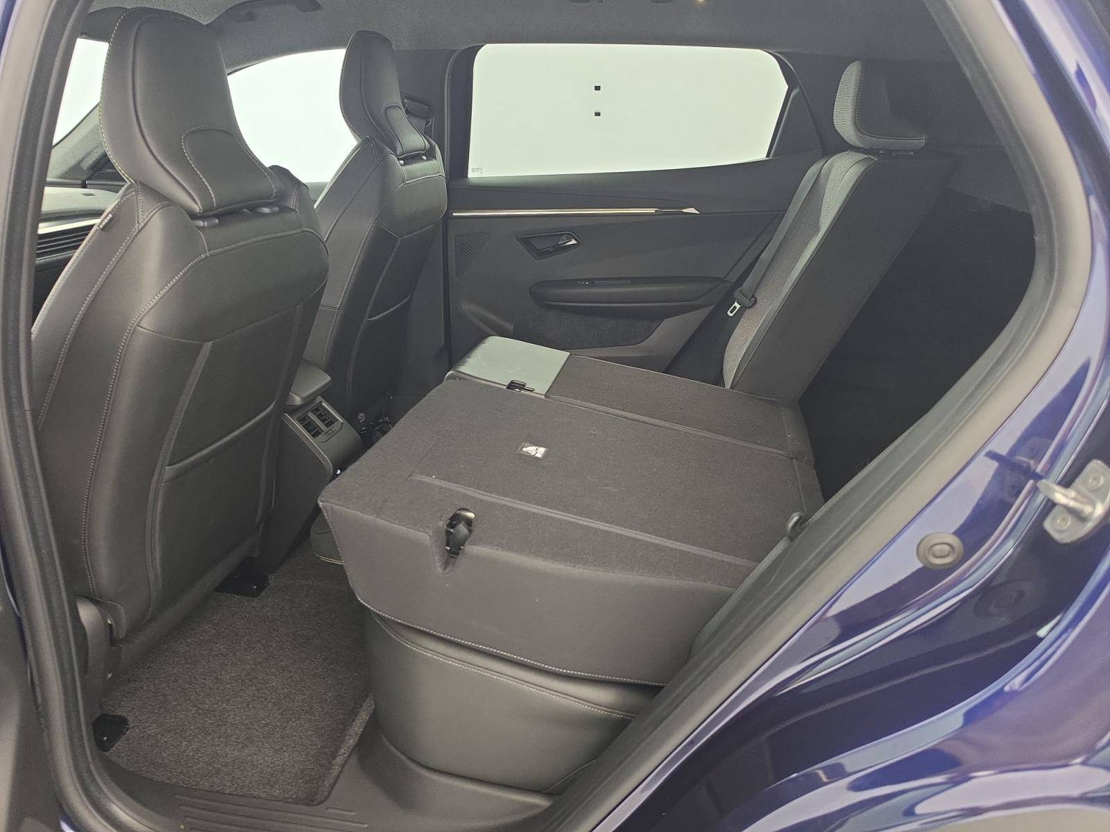 Vente en ligne Renault Scenic E-Tech Scenic E-Tech électrique 220 ch grande autonomie au prix de 35 991 €