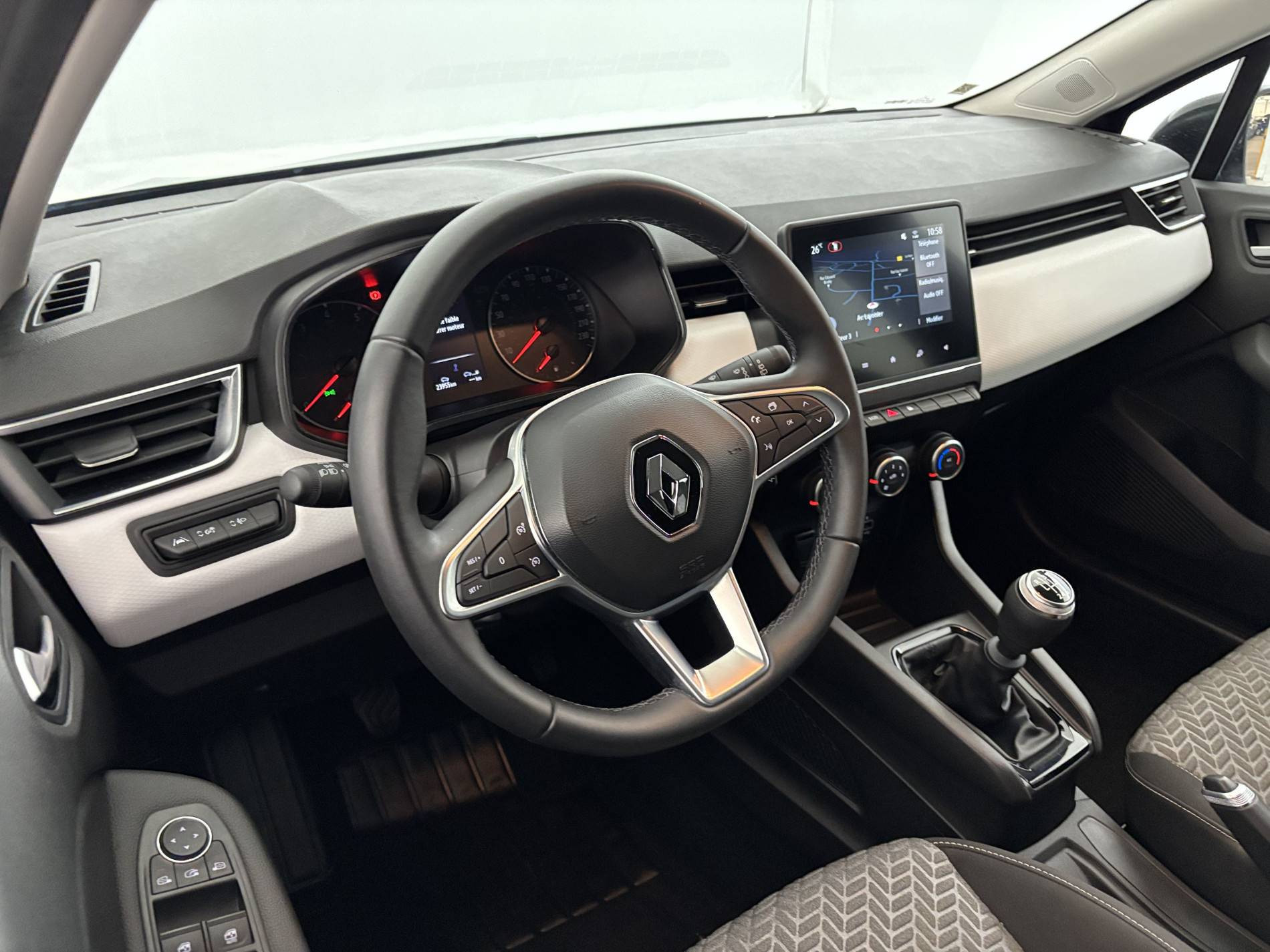 Vente en ligne Renault Clio 5 Clio TCe 90 au prix de 14 490 €