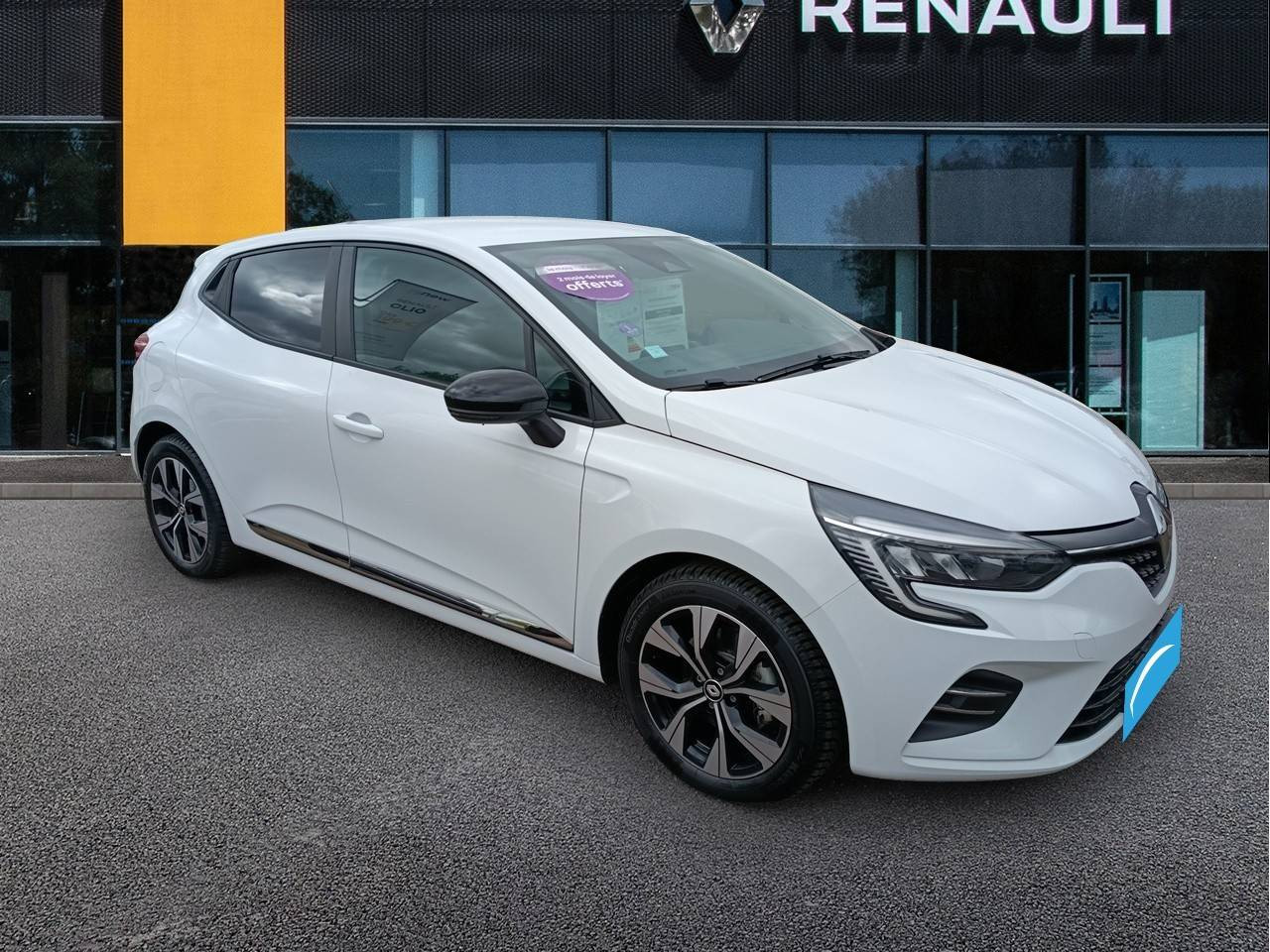 Vente en ligne Renault Clio 5 Clio E-Tech full hybrid 145 au prix de 16 490 €