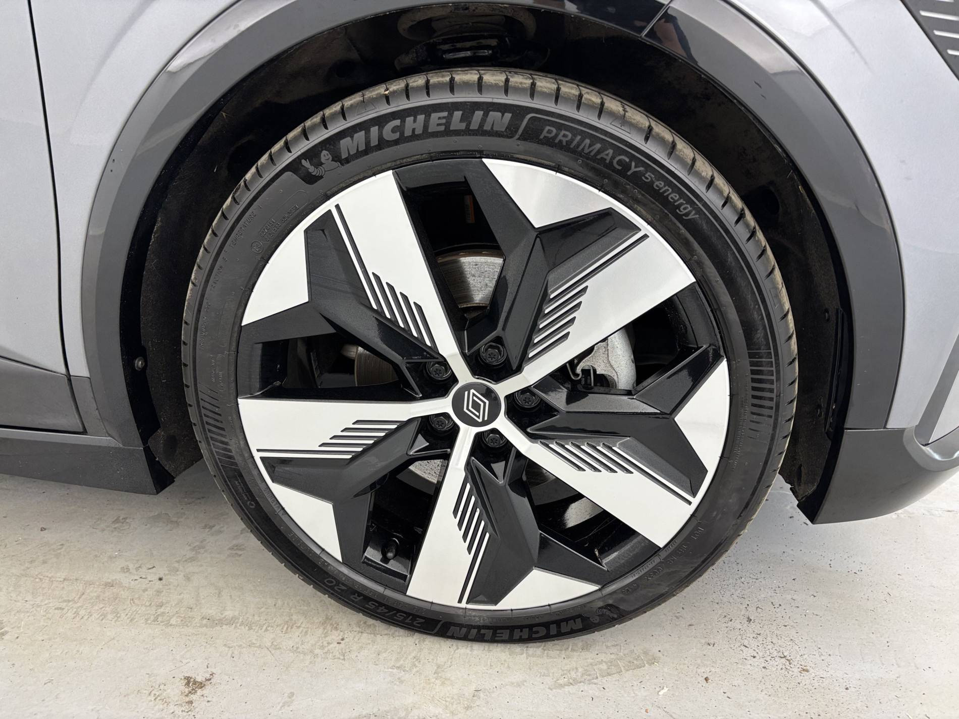 Vente en ligne Renault Megane E-Tech  EV60 220 ch super charge au prix de 24 990 €