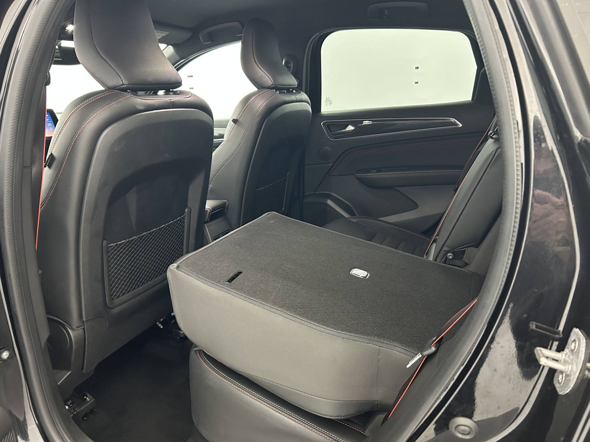 Vente en ligne Renault Arkana  E-Tech 145 - 21B au prix de 16 990 €
