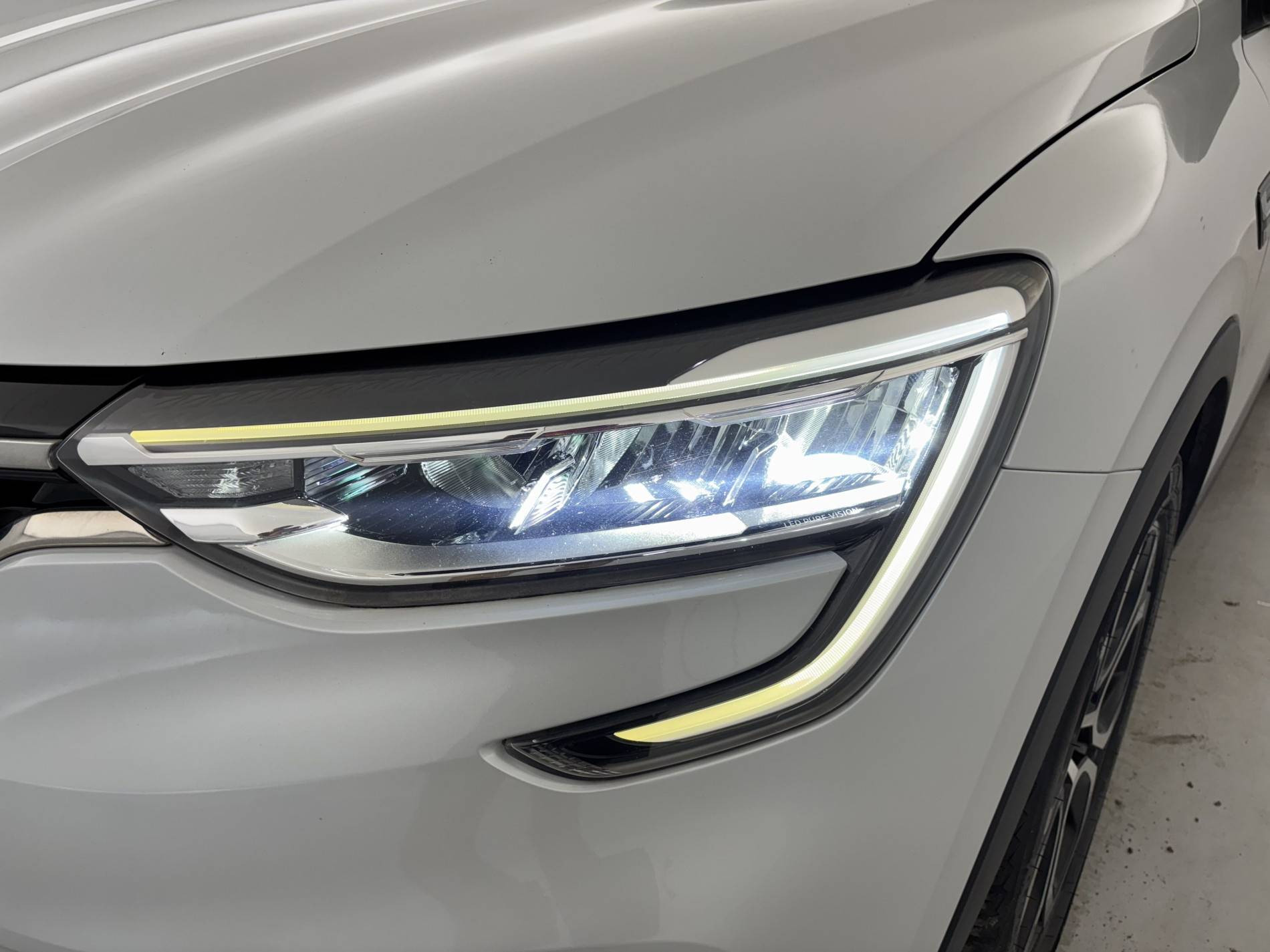 Vente en ligne Renault Arkana  TCe 140 EDC FAP - 21B au prix de 17 990 €