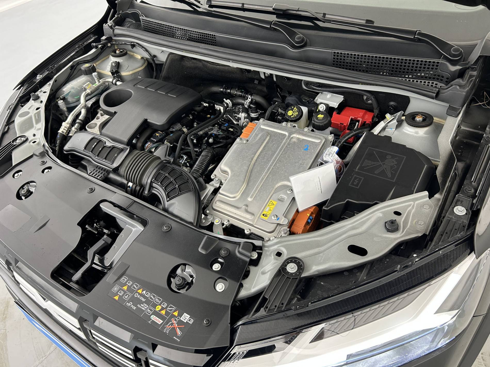 Vente en ligne Dacia Jogger  Hybrid 140 7 places GSR2 au prix de 23 490 €