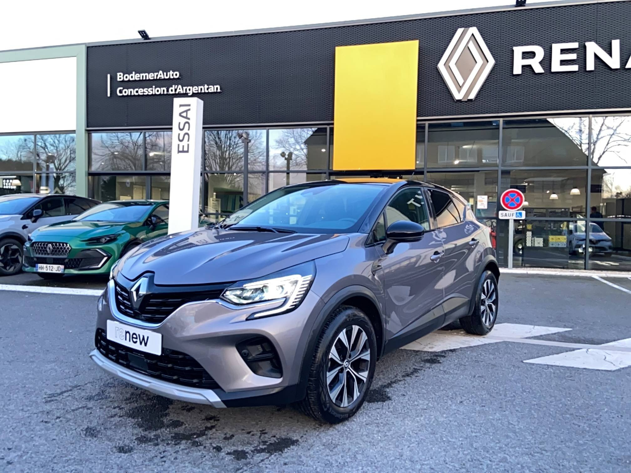 Renault Captur  TCe 100 GPL occasion de 2024 en vente à Argentan