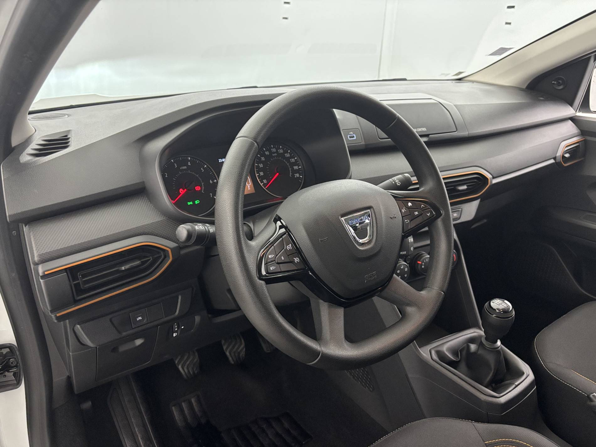 Vente en ligne Dacia Sandero  ECO-G 100 au prix de 11 990 €
