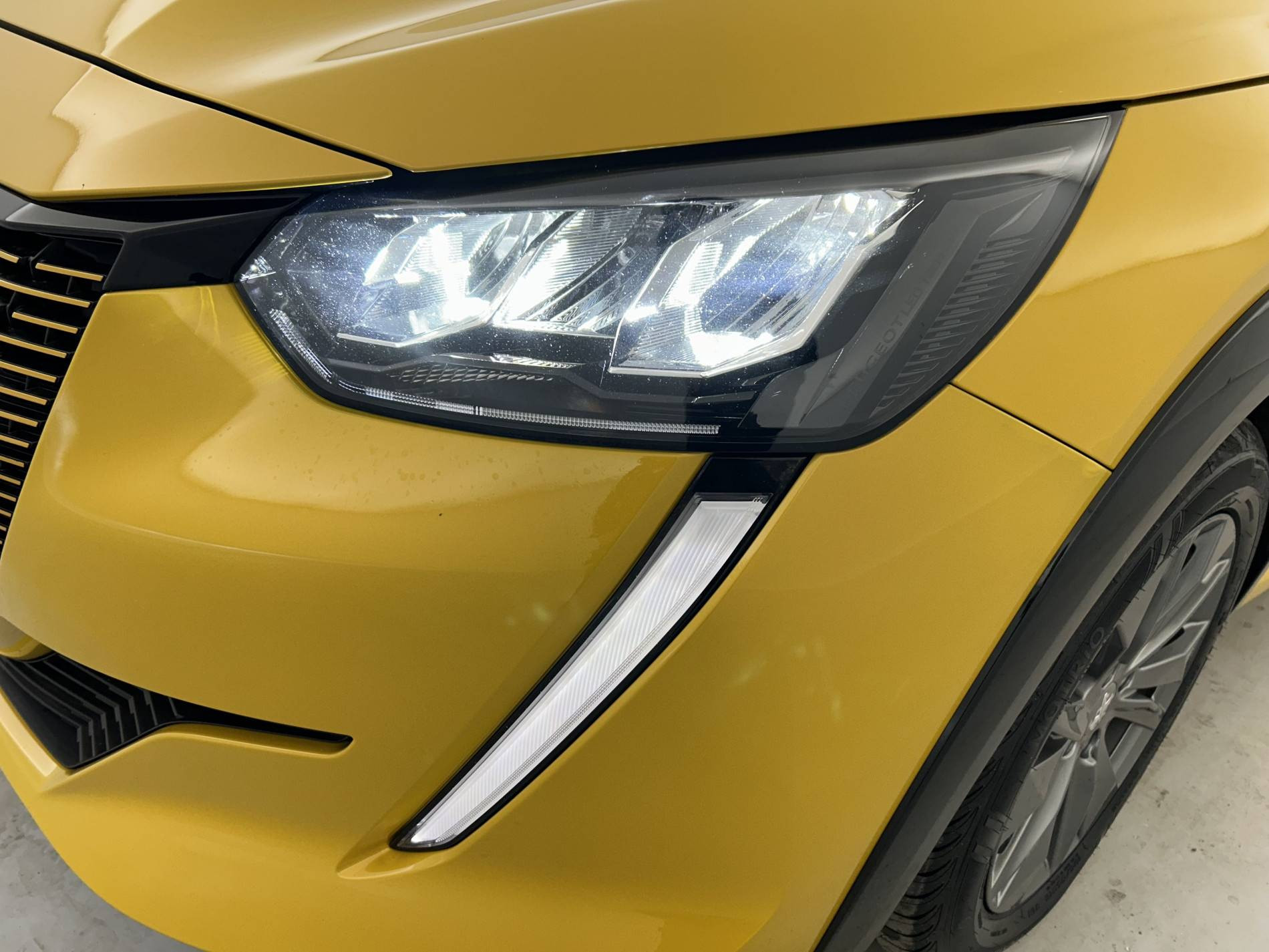 Peugeot E-208  50 kWh 136ch occasion de 2022 en vente à Flers