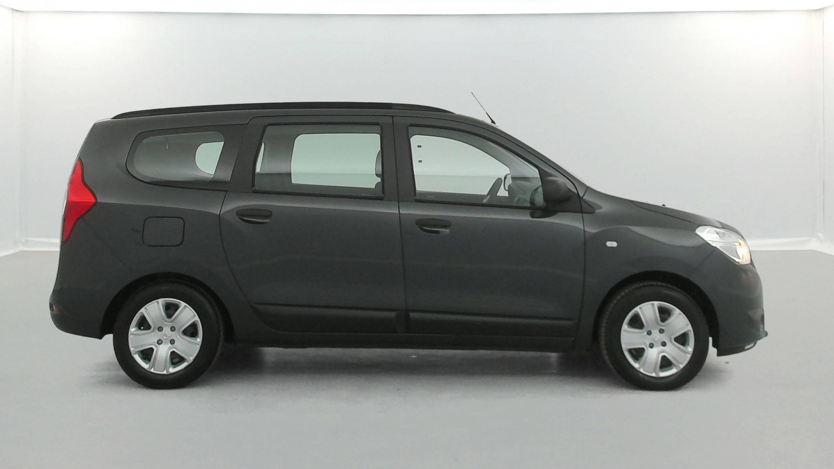 Vente en ligne Dacia Lodgy  Blue dCi 95 7 places au prix de 16 590 €