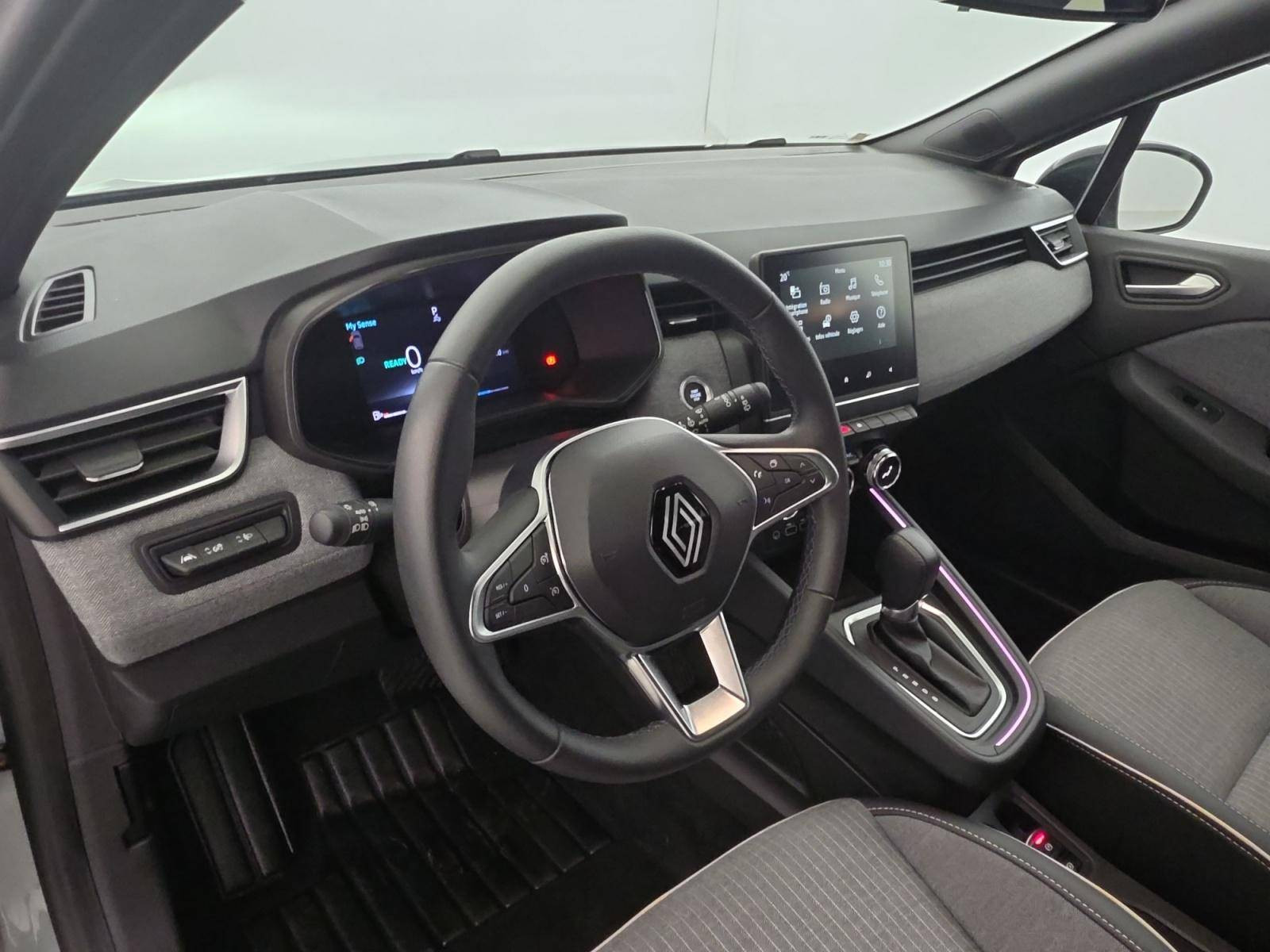 Vente en ligne Renault Clio 5 Clio E-Tech full hybrid 145 au prix de 18 390 €