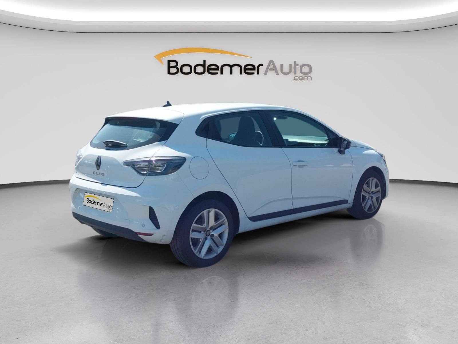 Vente en ligne Renault Clio 5 Clio TCe 90 au prix de 14 590 €