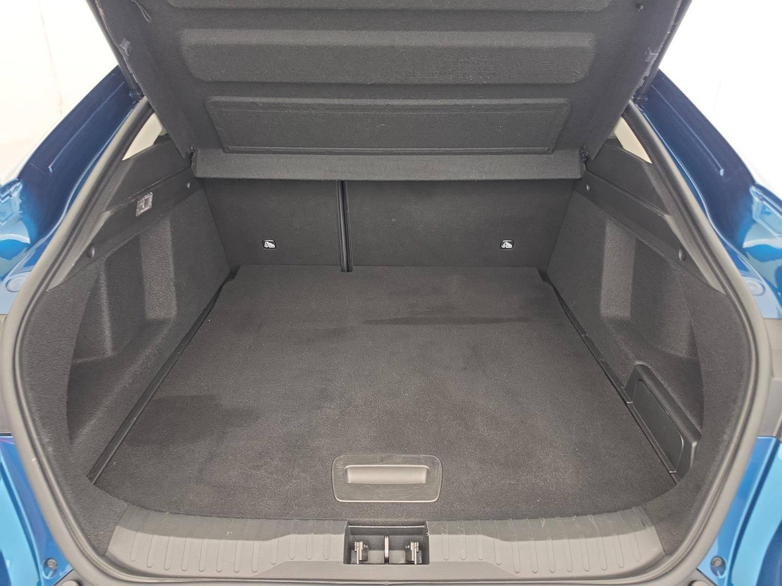 Vente en ligne Renault Arkana  E-Tech hybride 145 - 22 au prix de 21 790 €