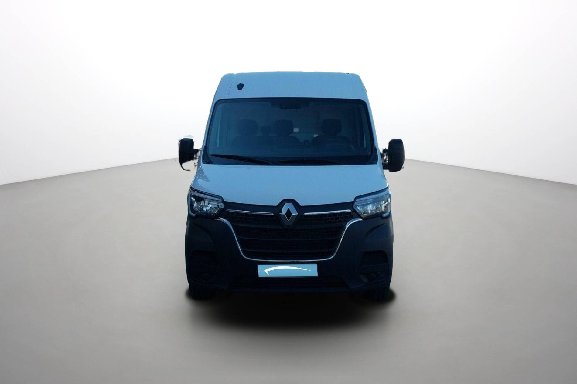 Vente en ligne Renault Master Fourgon MASTER FGN TRAC F3500 L2H2 BLUE DCI 135 au prix de 23 890 €