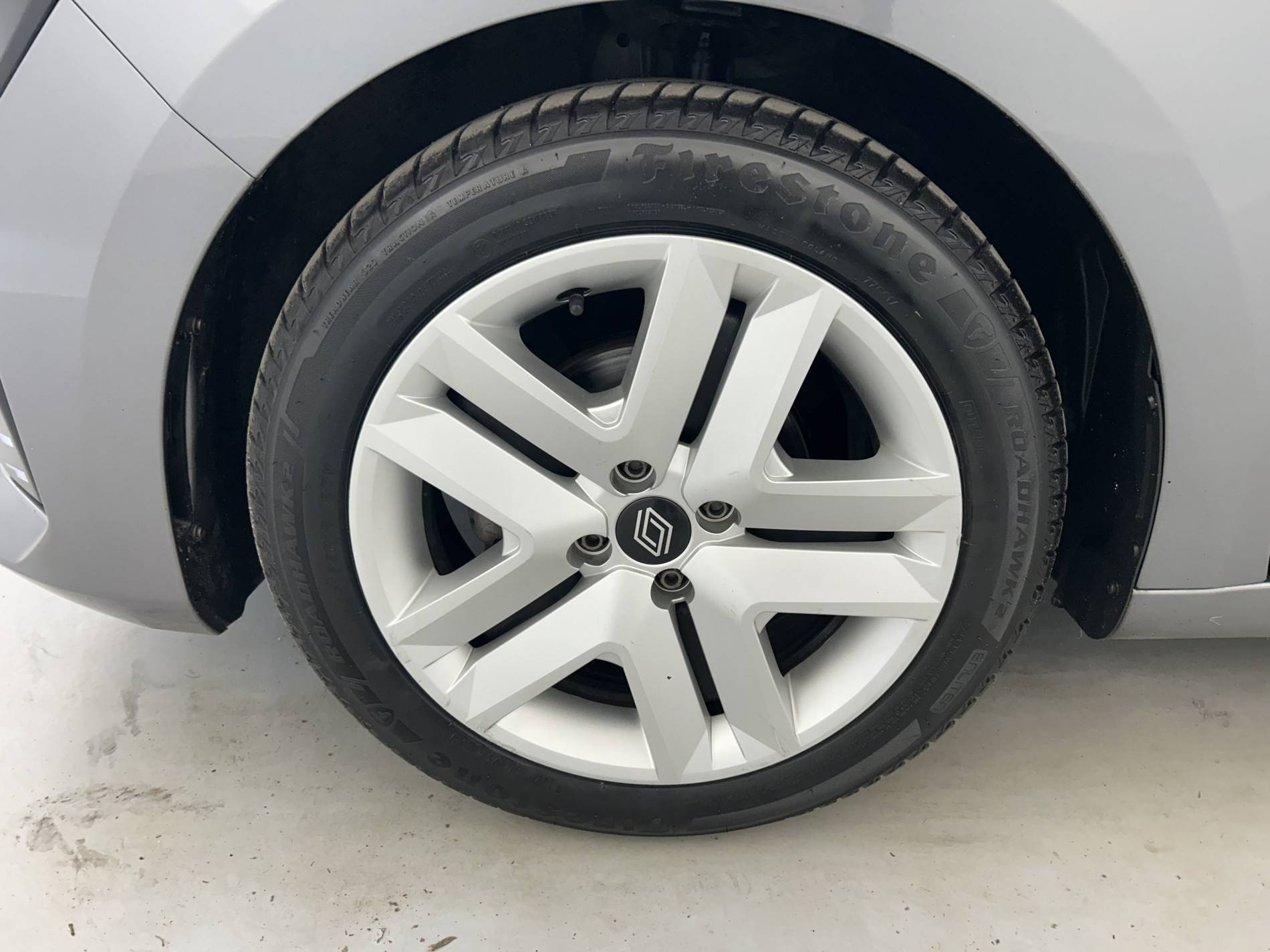 Vente en ligne Renault Clio 5 Clio TCe 90 au prix de 14 890 €