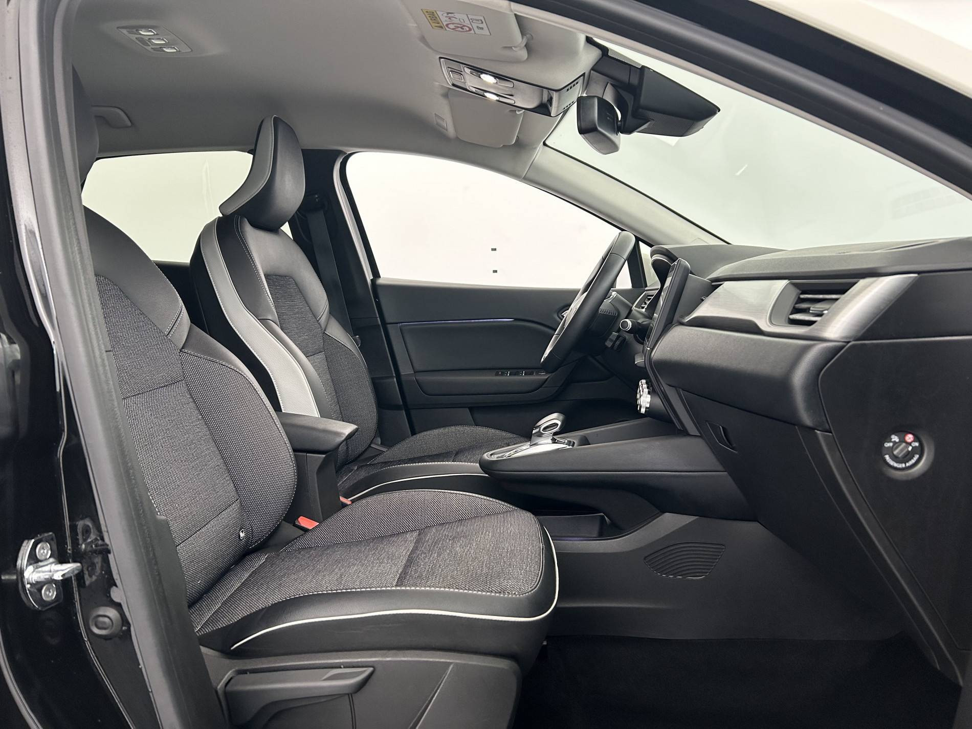 Vente en ligne Renault Captur  E-Tech Plug-in 160 au prix de 14 490 €