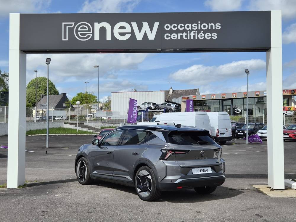 Vente en ligne Renault Scenic E-Tech Scenic E-Tech électrique 220 ch grande autonomie au prix de 39 990 €