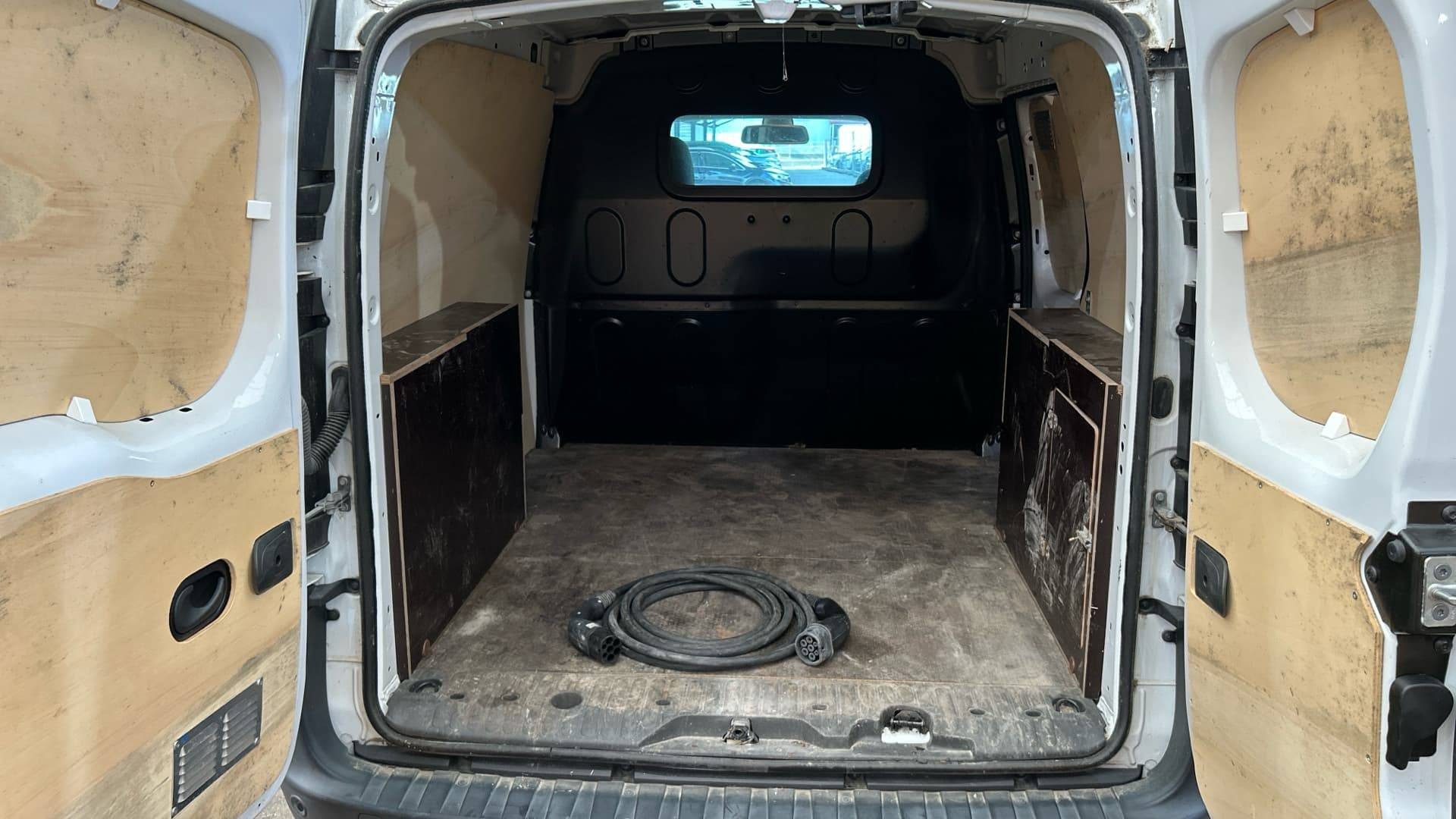 Vente en ligne Renault Kangoo Electrique  ACHAT INTEGRAL au prix de 10 990 €