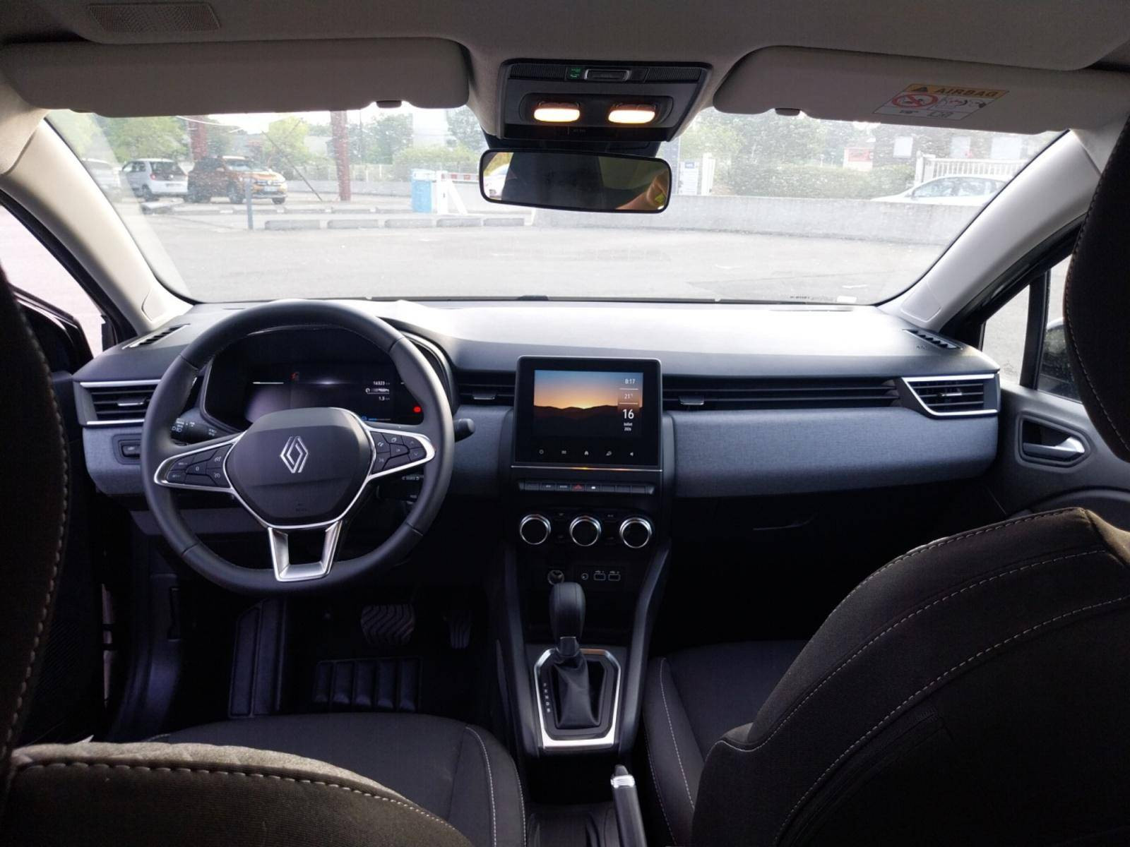 Vente en ligne Renault Clio 5 Clio E-Tech full hybrid 145 ch GSR2 au prix de 19 990 €