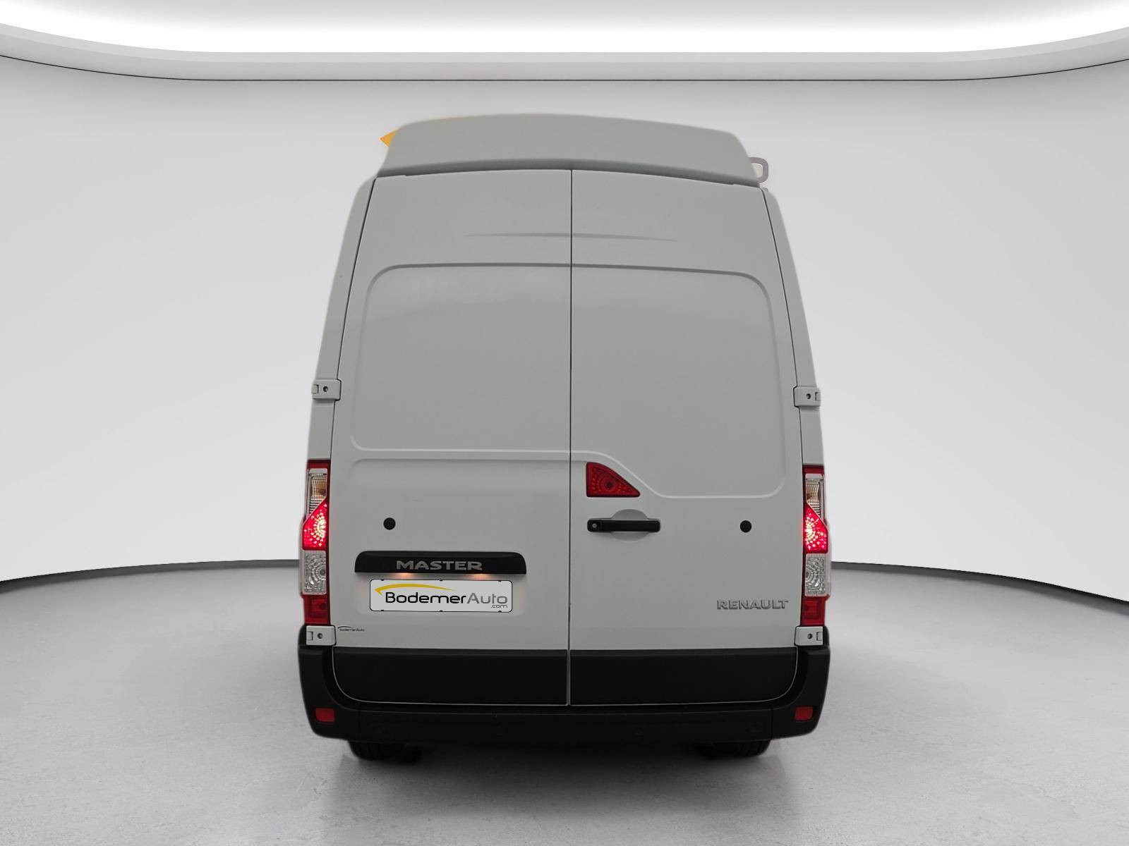 Vente en ligne Renault Master Fourgon MASTER FGN TRAC F3500 L3H3 BLUE DCI 135 au prix de 24 490 €