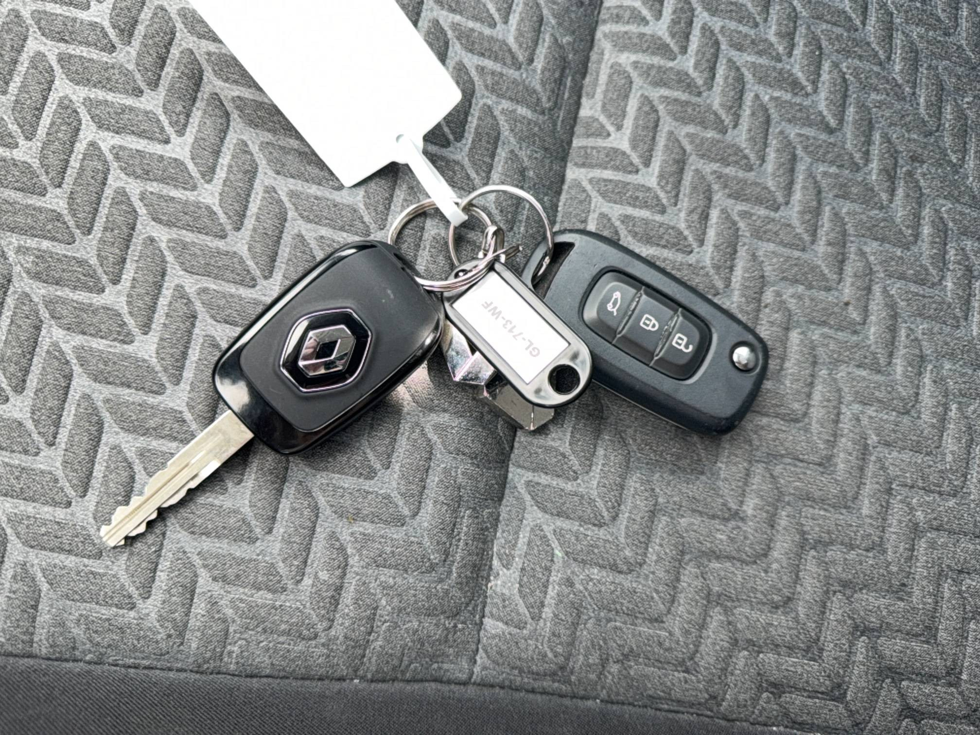 Renault Clio 5 Clio TCe 90 occasion de 2023 en vente à Carhaix