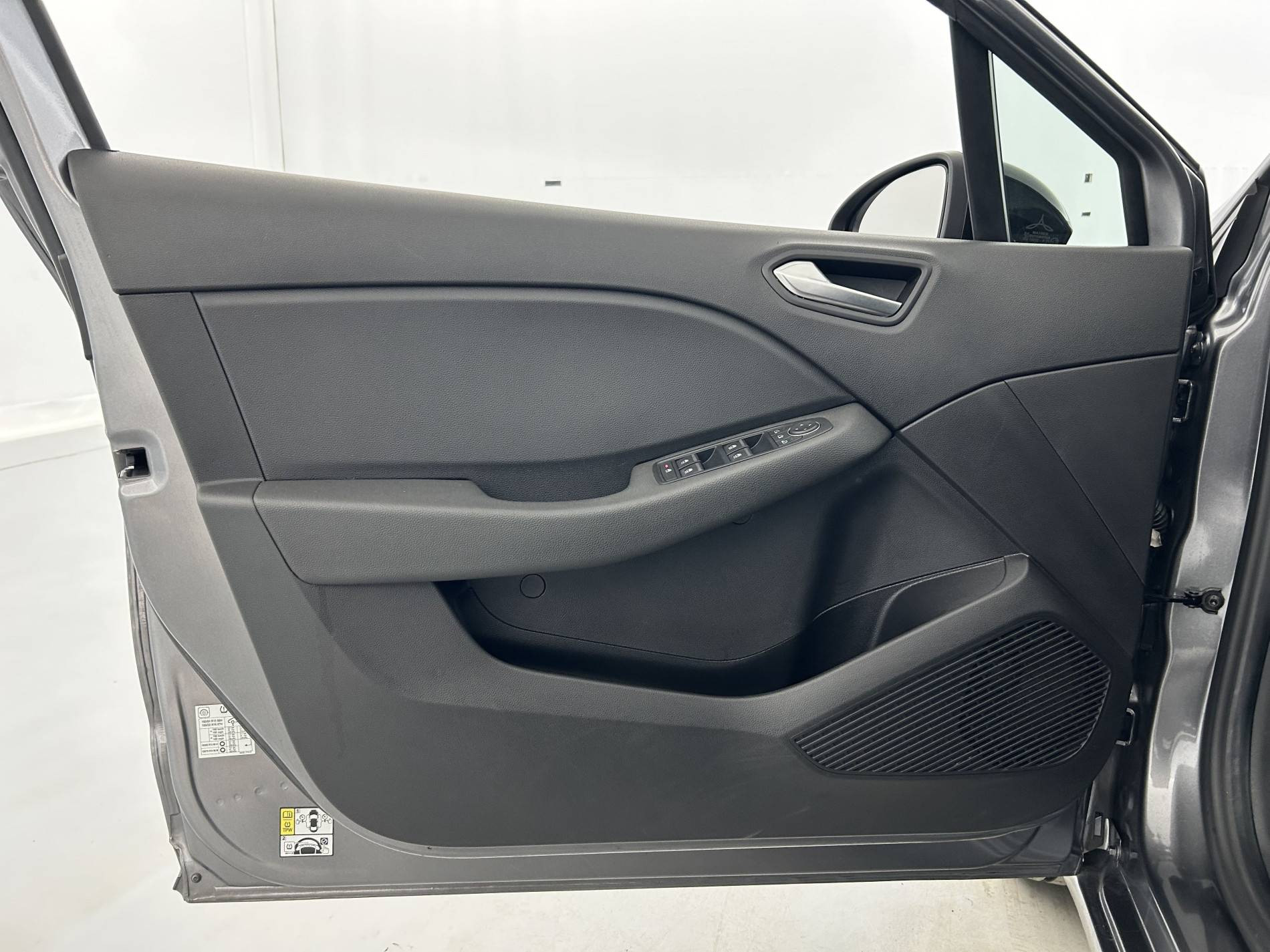 Vente en ligne Renault Clio 5 Clio TCe 90 au prix de 13 990 €