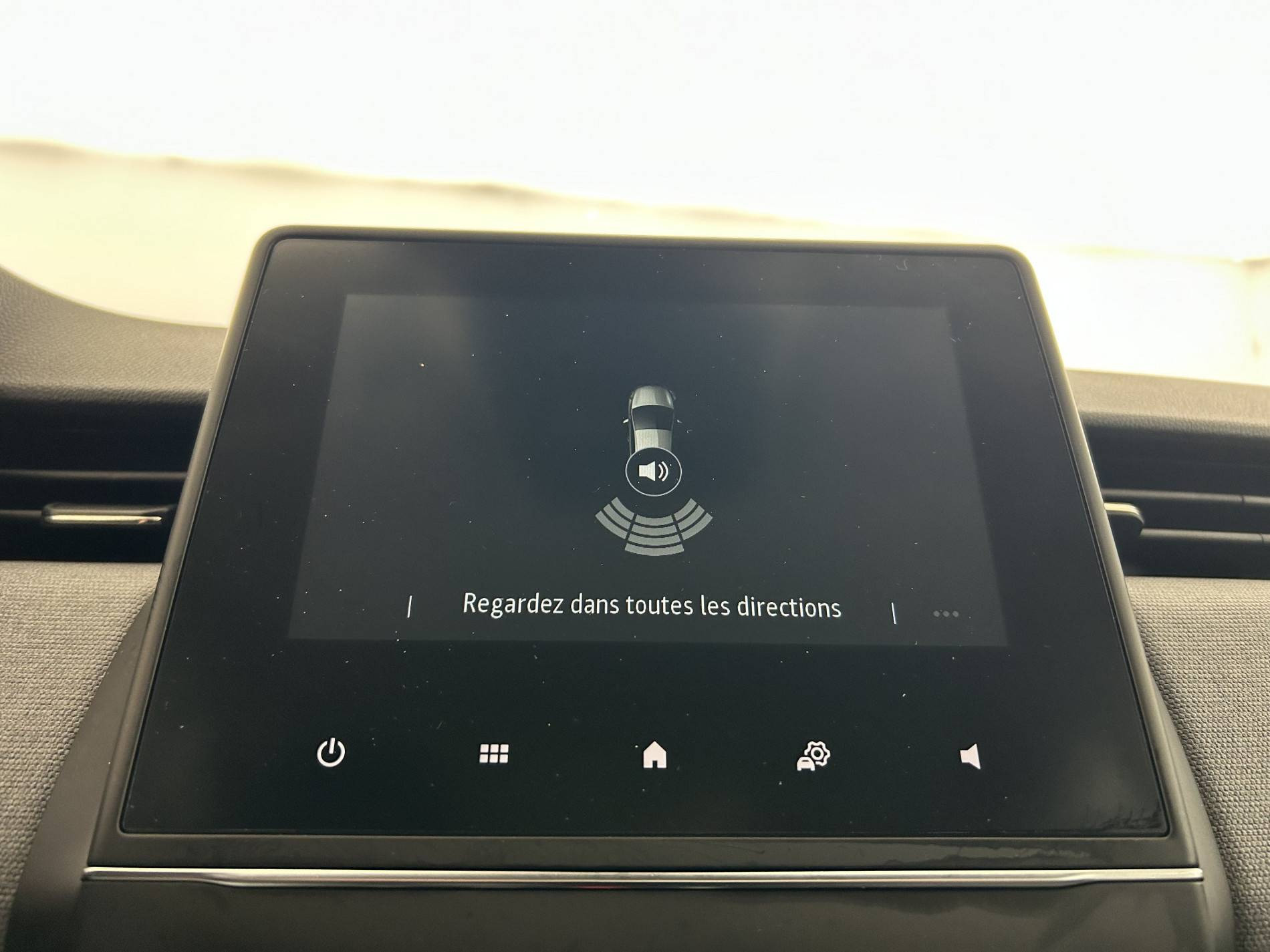 Vente en ligne Renault Clio 5 Clio TCe 90 au prix de 15 200 €