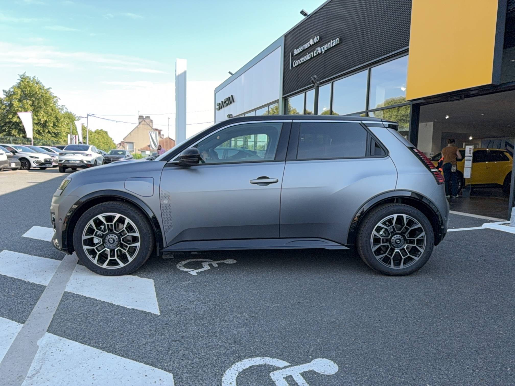 Vente en ligne Renault R5 E-Tech  150 ch autonomie confort au prix de 38 330 €