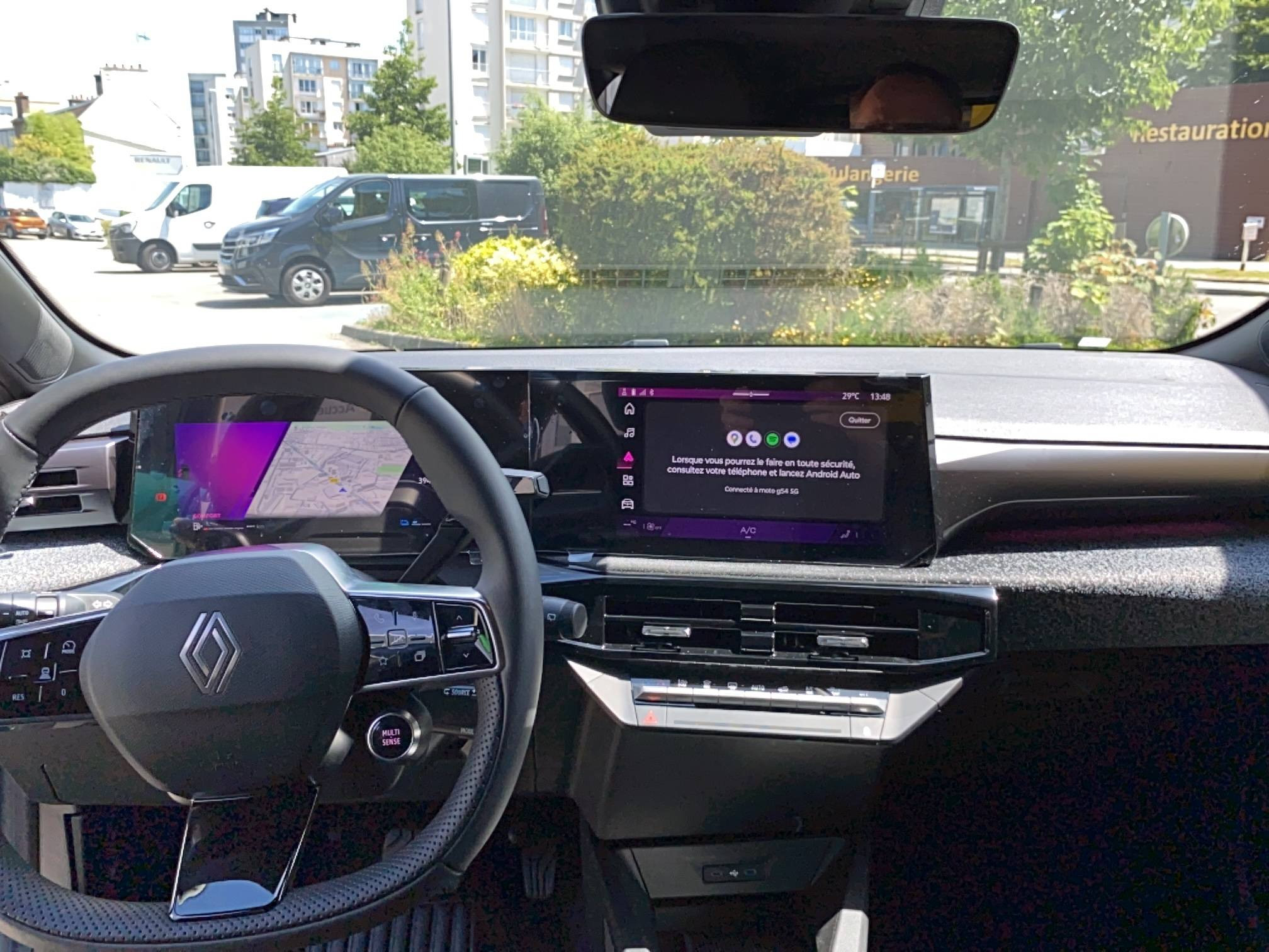 Vente en ligne Renault Clio 6 Clio E-Tech full hybrid 160 ch au prix de 25 890 €