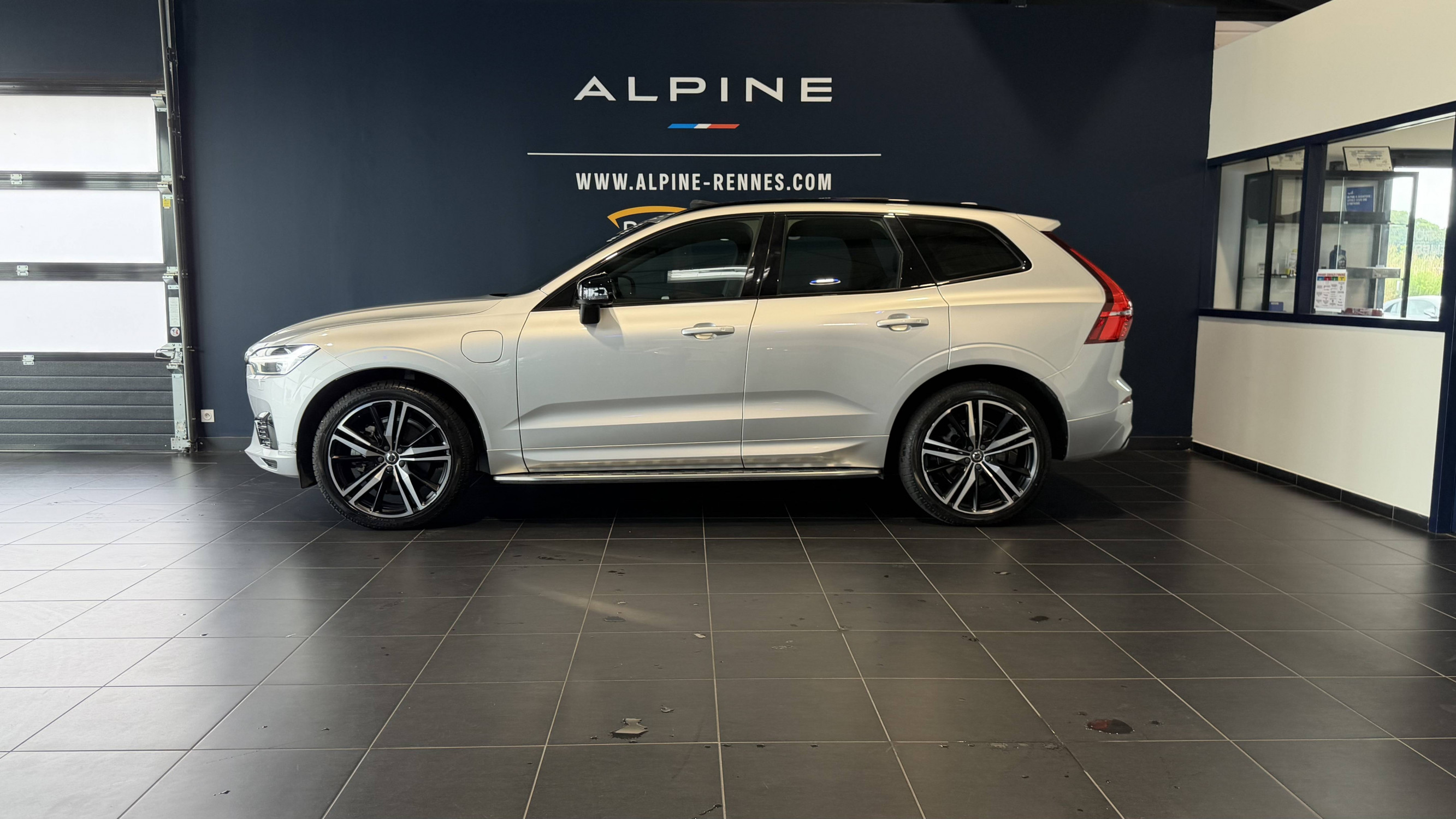 Vente en ligne Volvo XC60  T8 Recharge AWD 303 ch + 87 ch Geartronic 8 au prix de 41 990 €