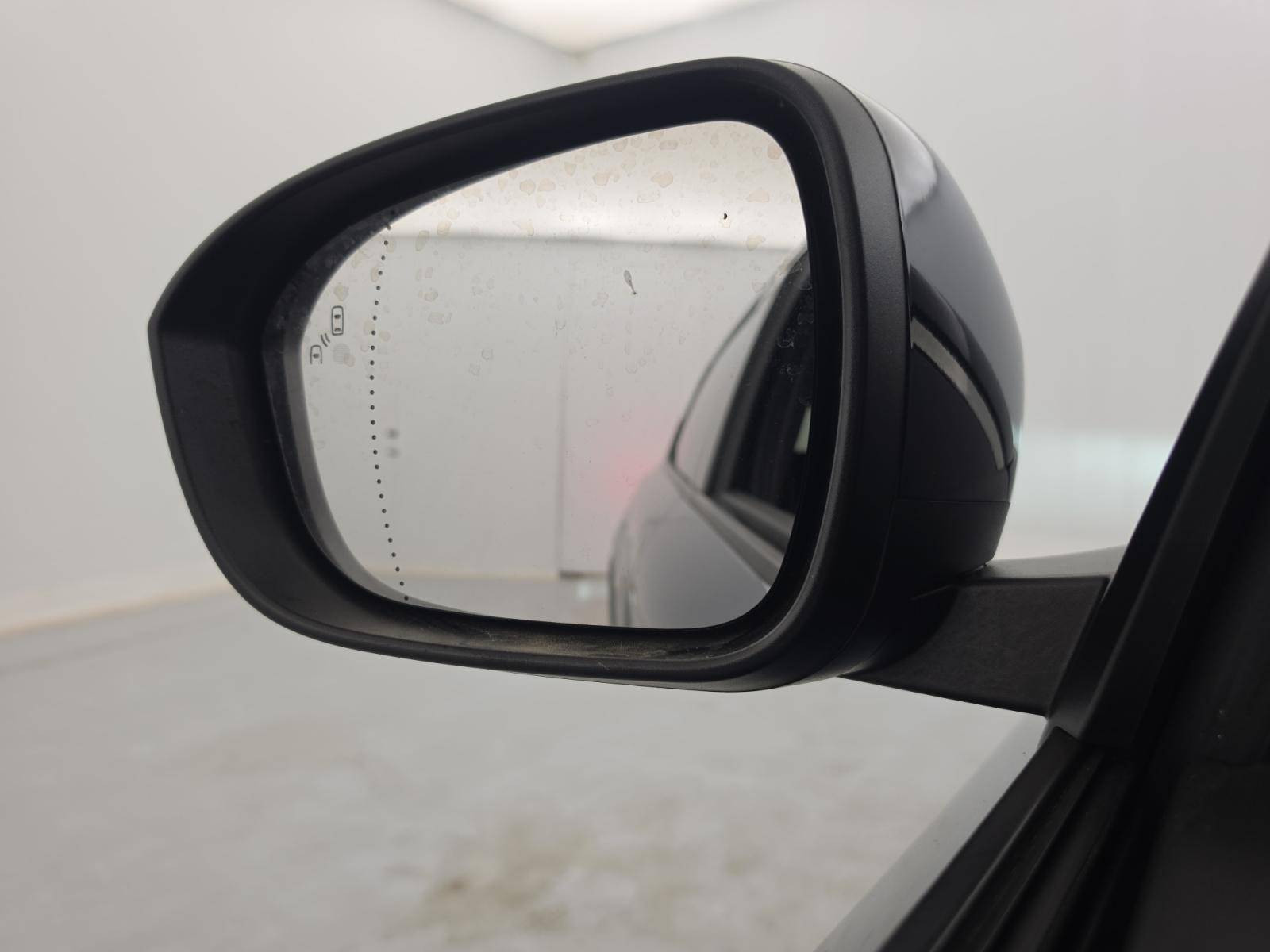 Vente en ligne Renault Scenic E-Tech Scenic E-Tech électrique 220 ch grande autonomie au prix de 35 991 €