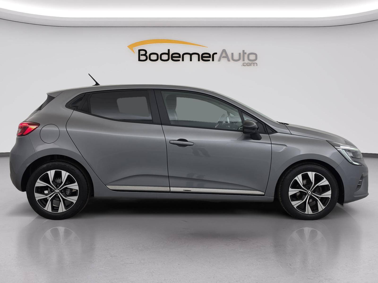 Vente en ligne Renault Clio 5 Clio TCe 90 au prix de 13 990 €