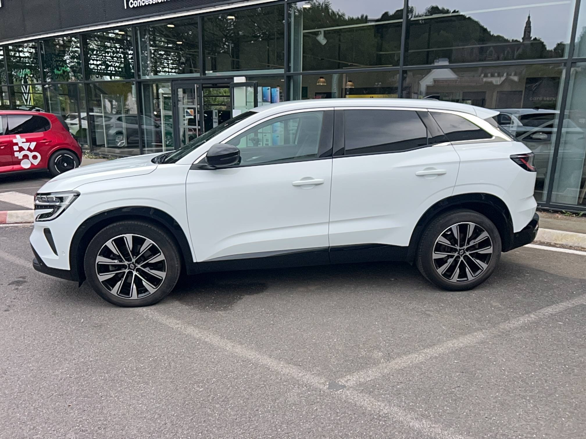 Vente en ligne Renault Austral  E-Tech hybrid 200 au prix de 26 990 €