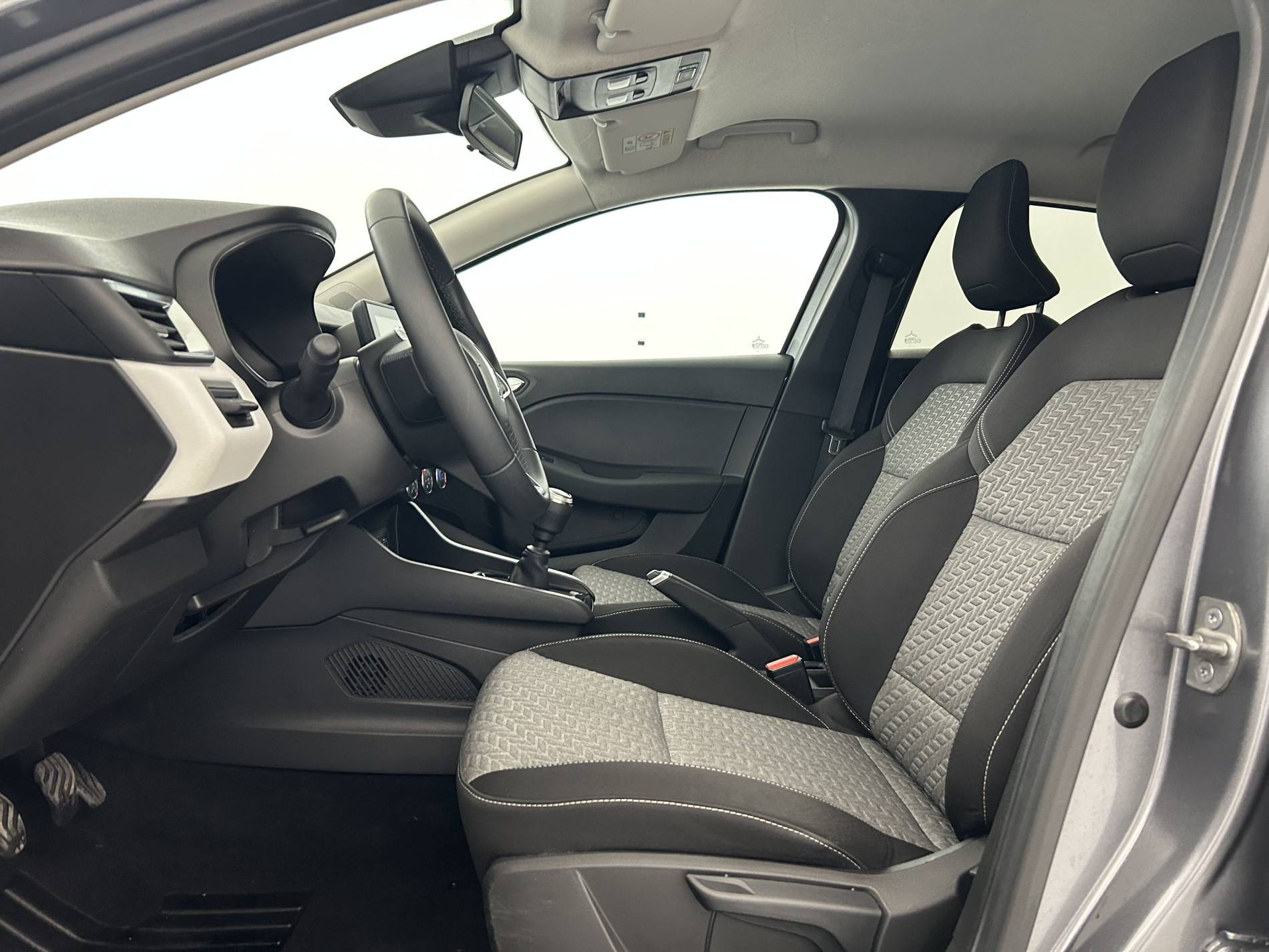 Vente en ligne Renault Clio 5 Clio TCe 90 au prix de 14 990 €