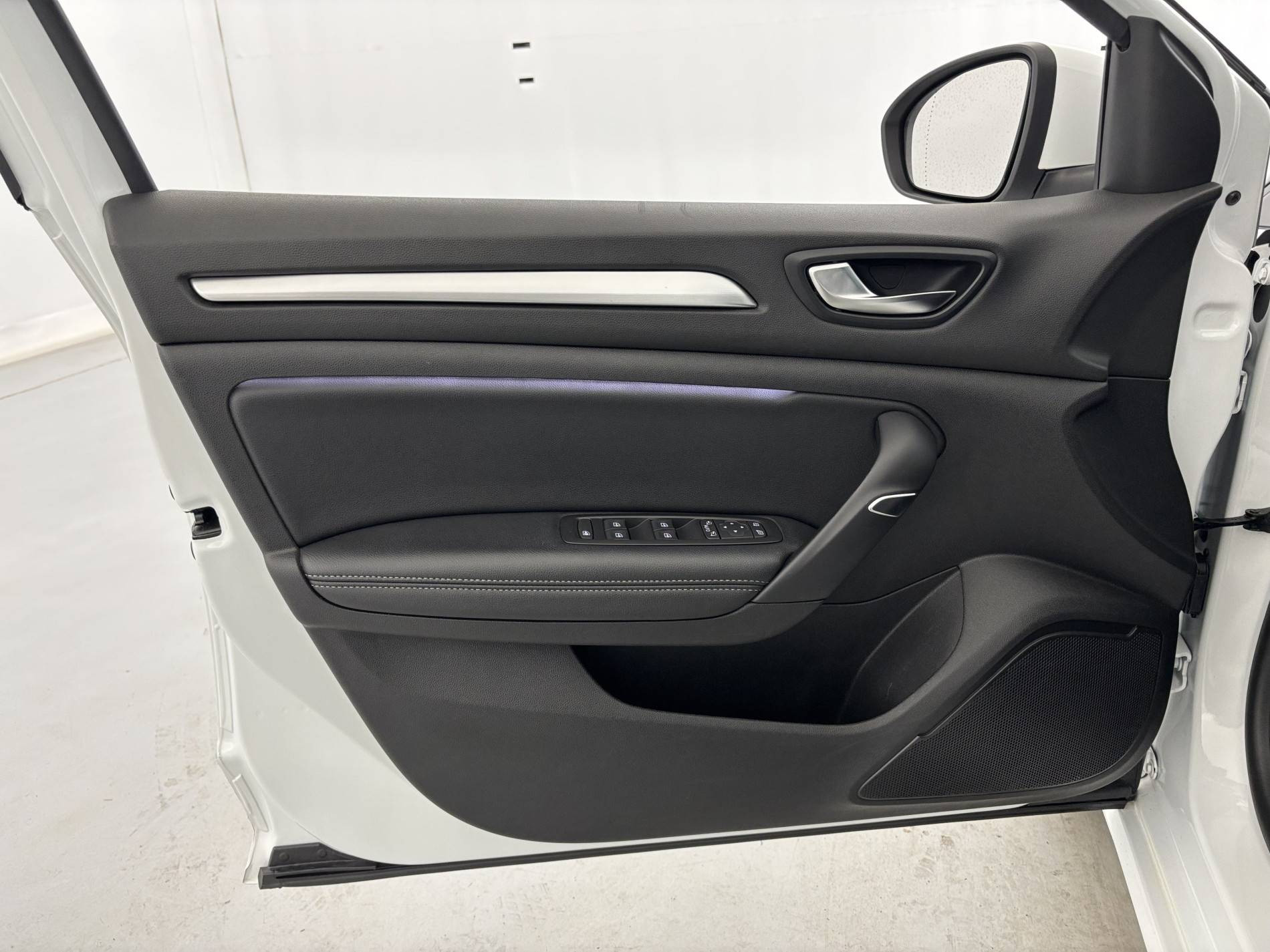 Vente en ligne Renault Megane 4 Estate  Blue dCi 115 EDC au prix de 18 450 €