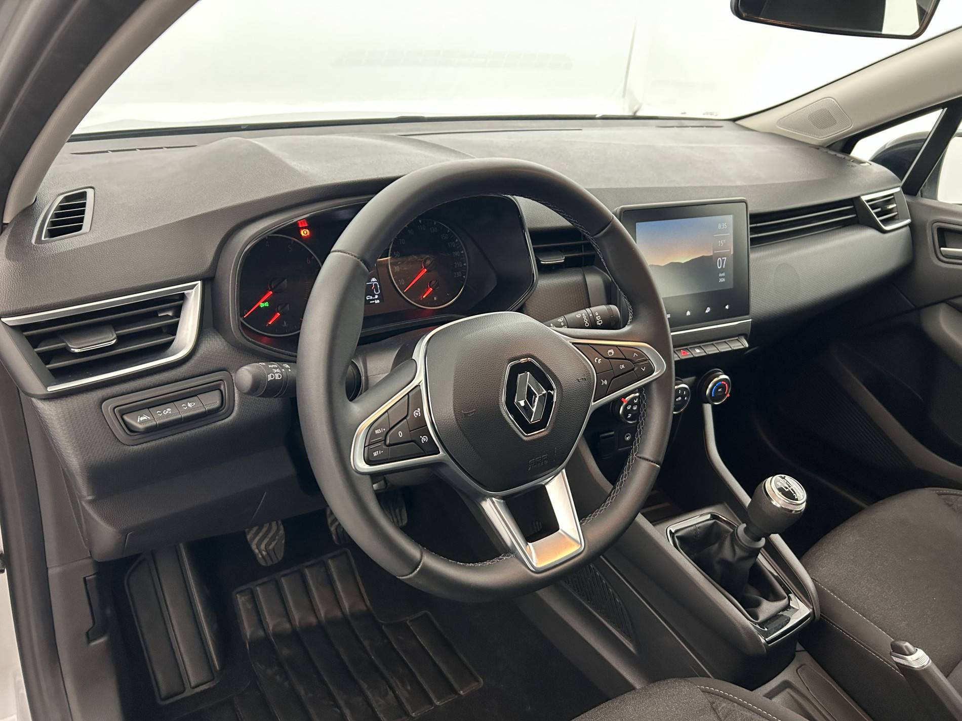 Vente en ligne Renault Clio 5 Clio TCe 90 au prix de 13 990 €