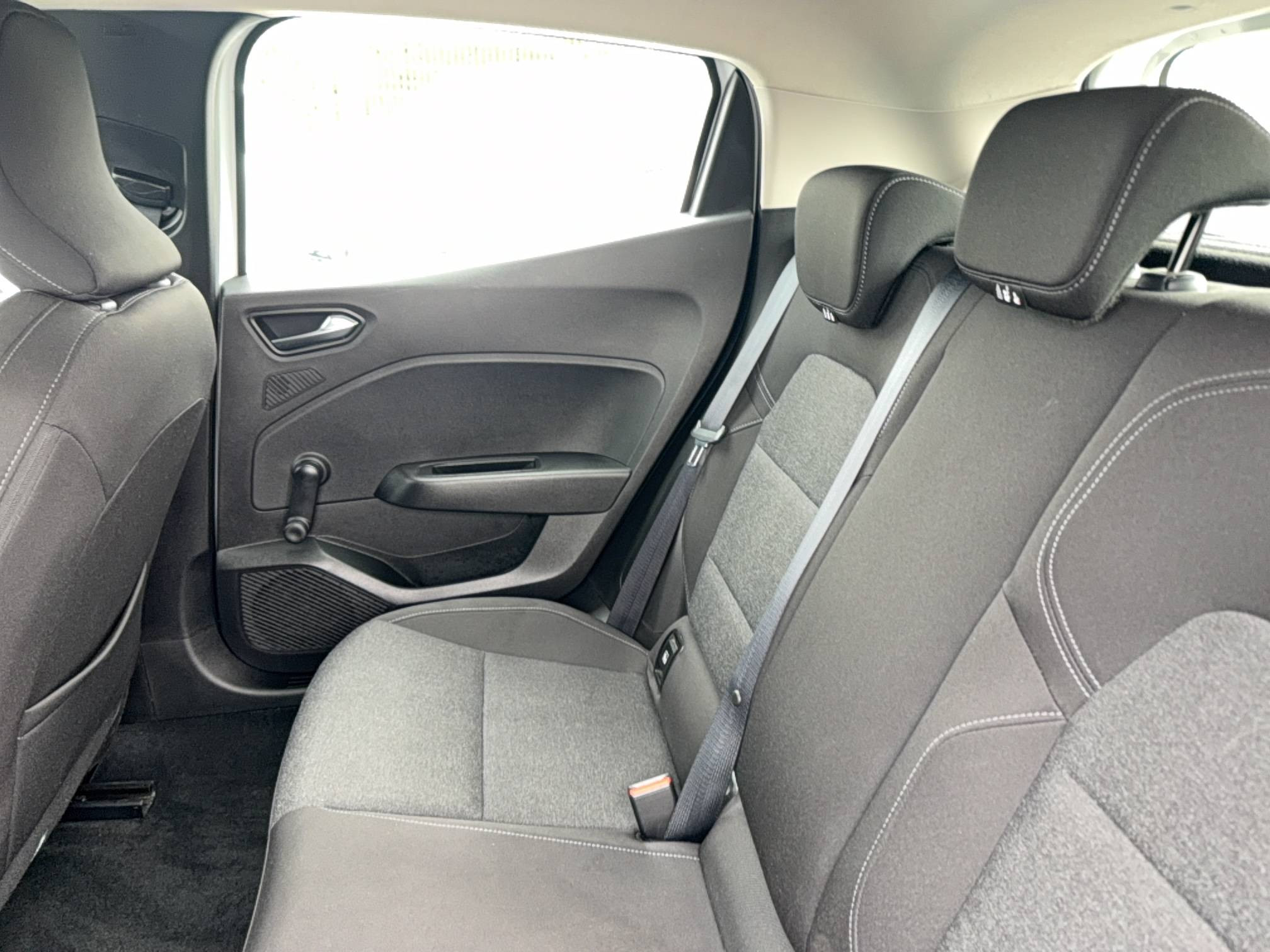 Vente en ligne Renault Clio 5 Clio SCe 65 - 21 au prix de 10 590 €