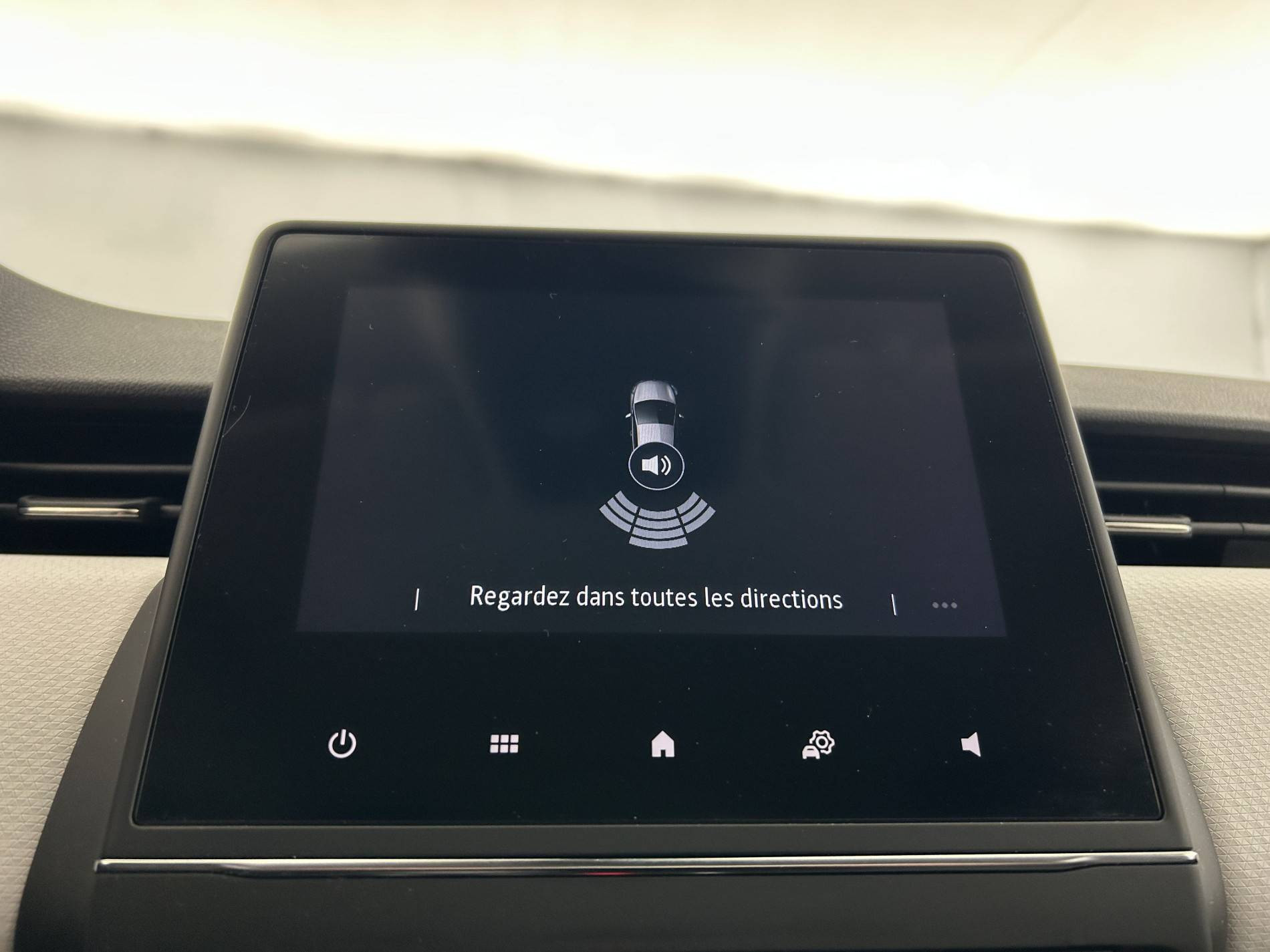 Vente en ligne Renault Clio 5 Clio TCe 100 GPL au prix de 14 390 €