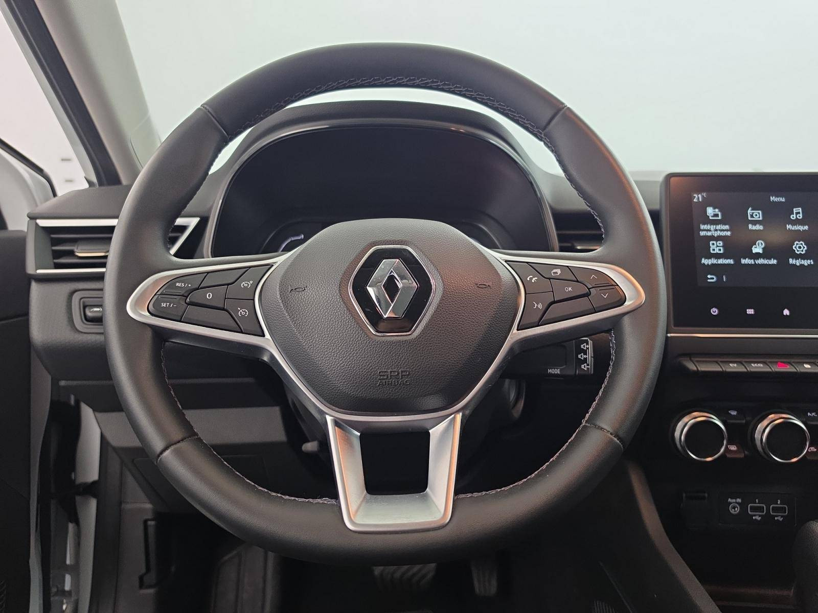 Vente en ligne Renault Clio 5 Clio E-Tech full hybrid 145 au prix de 16 490 €