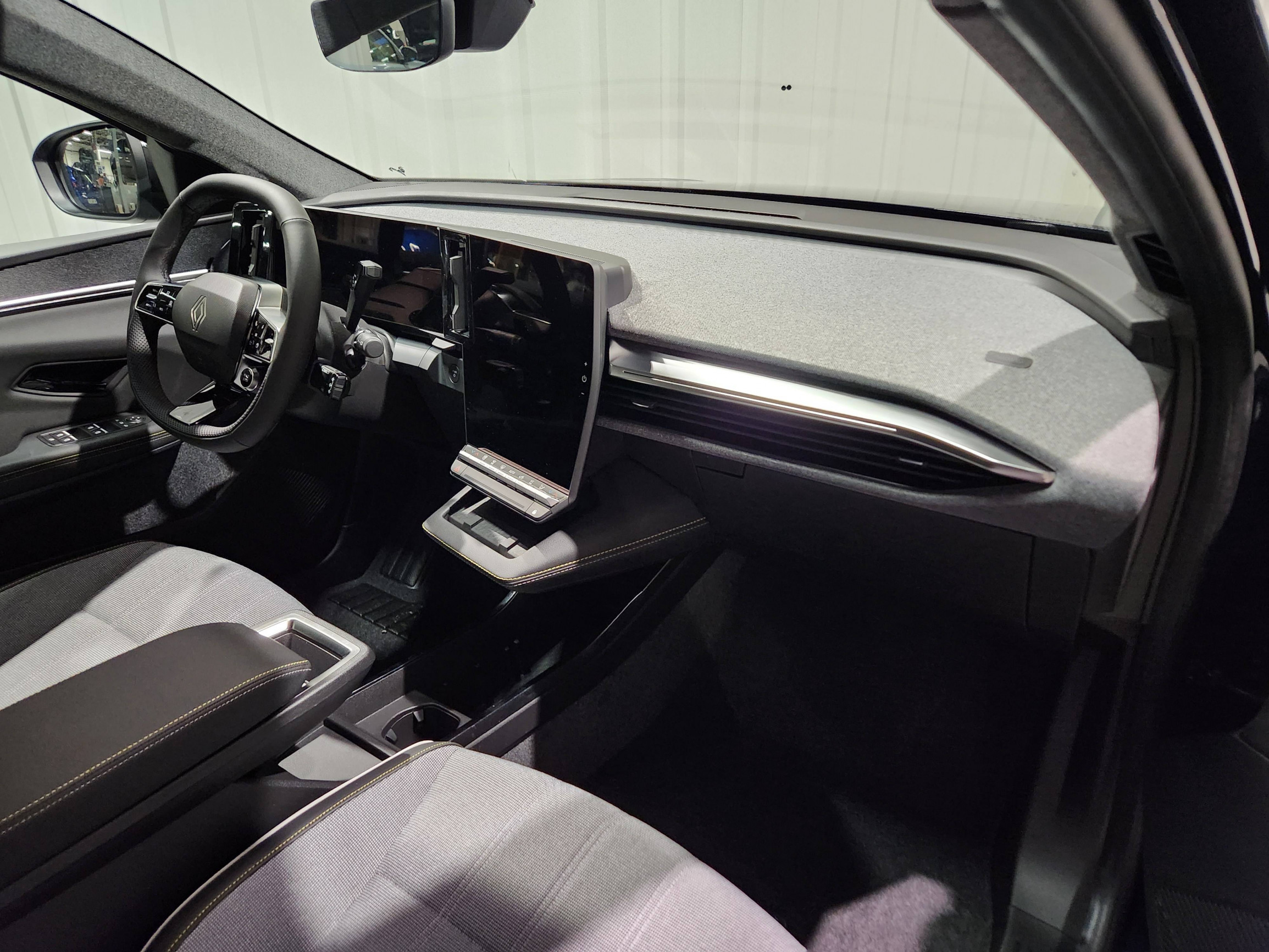 Vente en ligne Renault Scenic E-Tech  220 ch grande autonomie au prix de 43 490 €