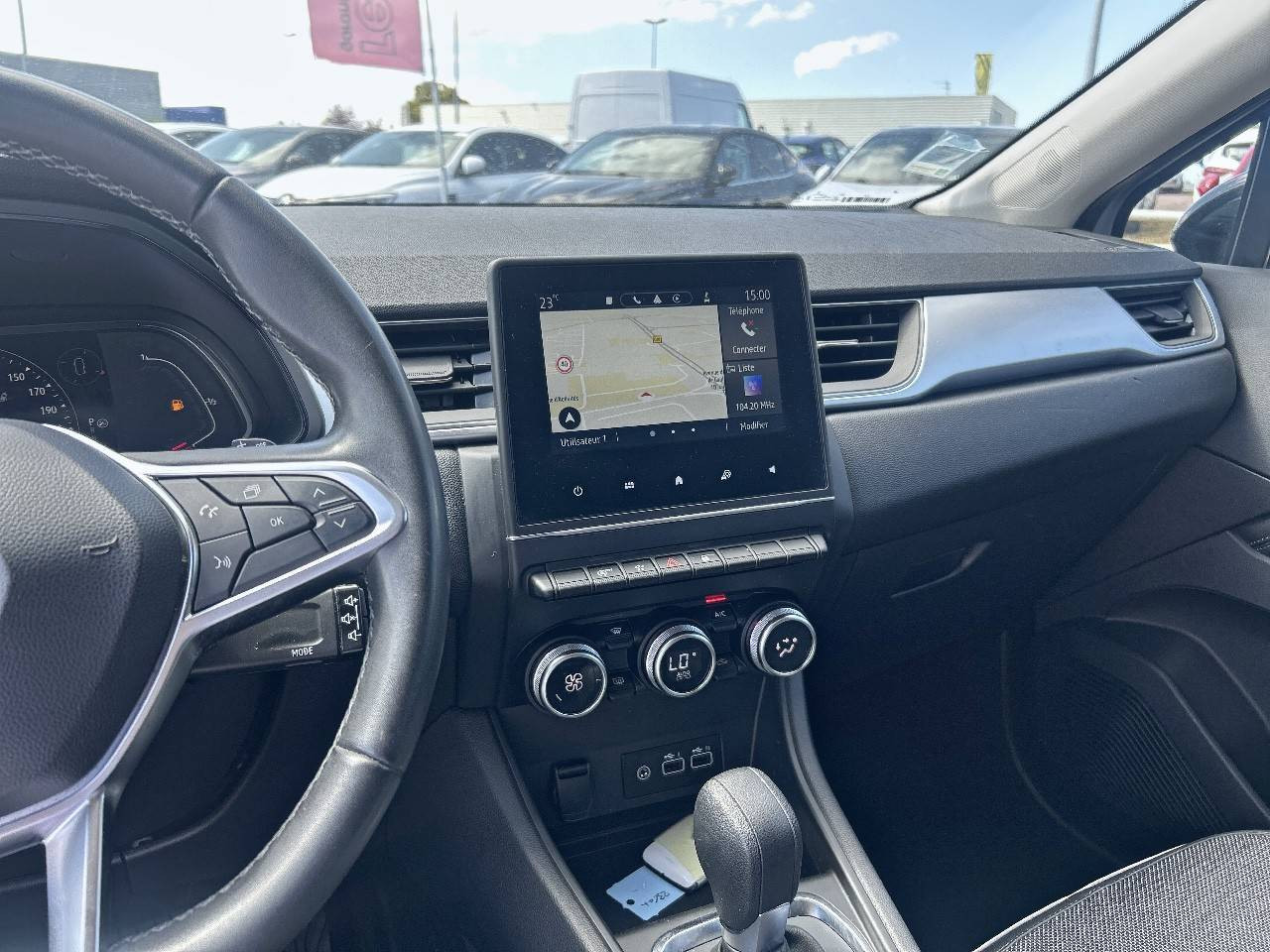 Vente en ligne Renault Captur  mild hybrid 160 EDC au prix de 18 490 €