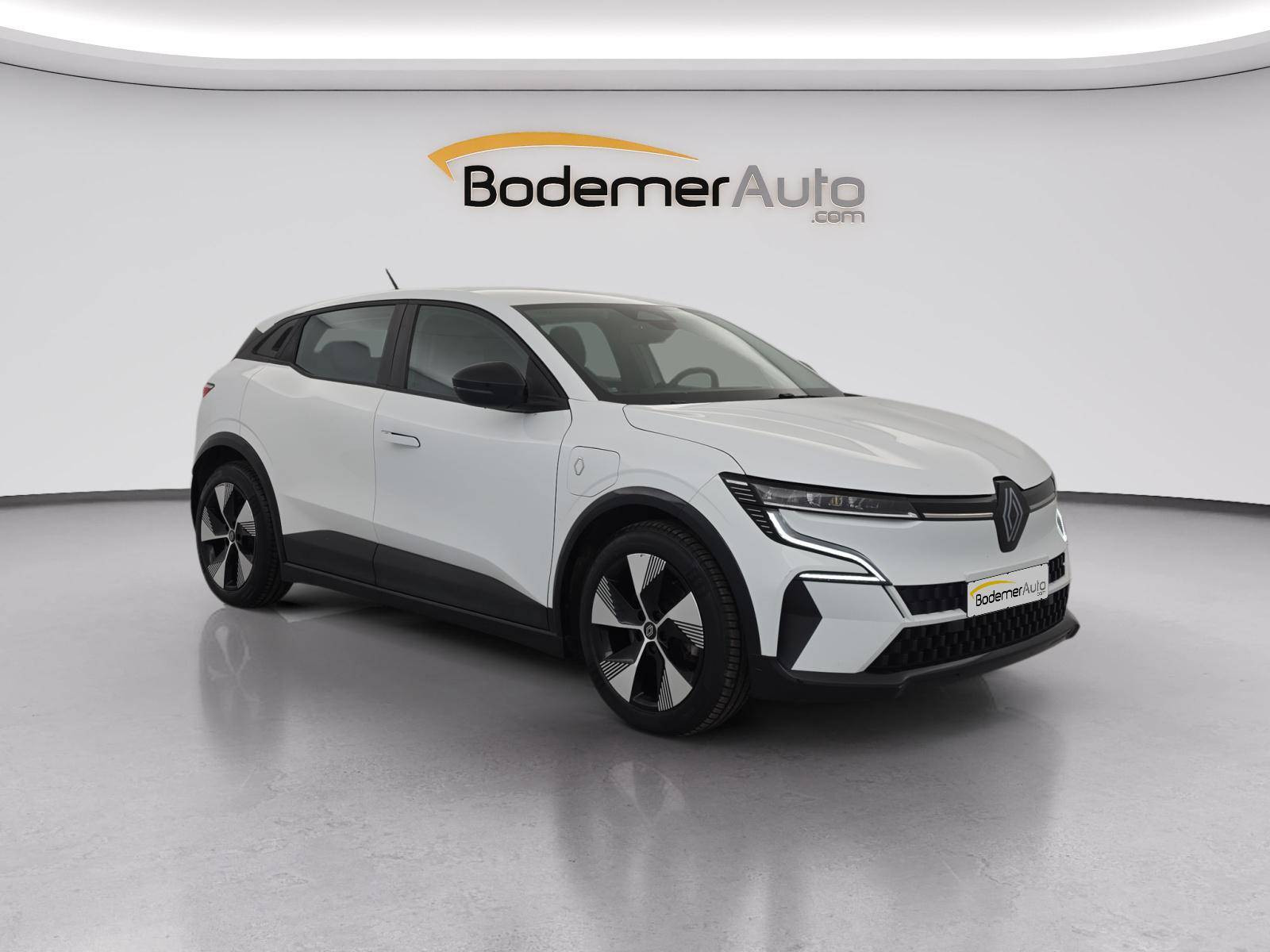 Vente en ligne Renault Megane E-Tech  EV40 130ch standard charge au prix de 18 990 €