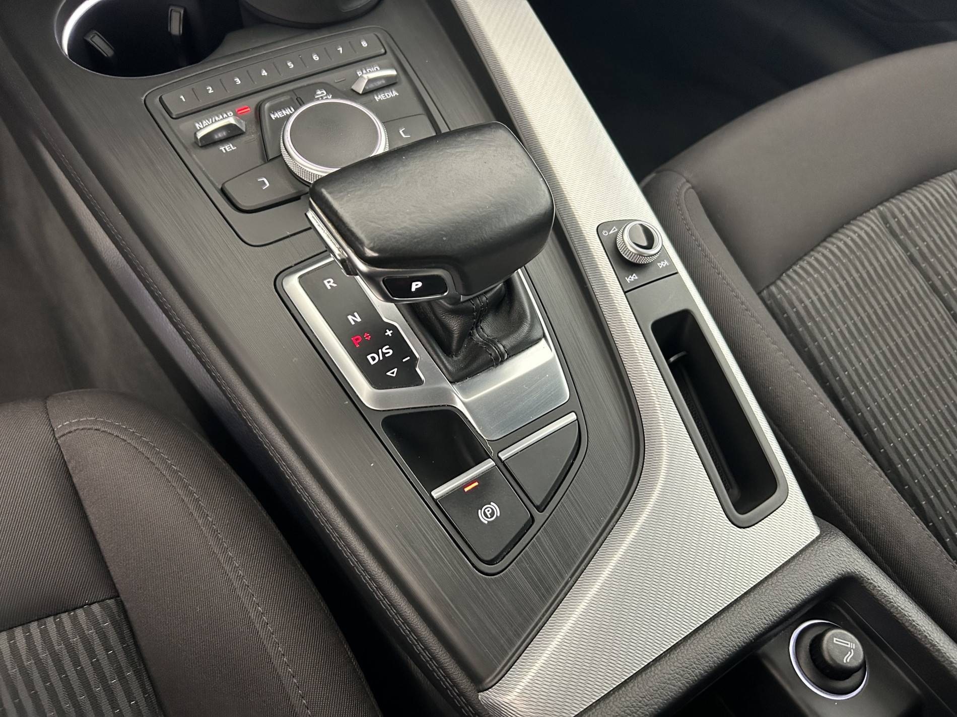 Vente en ligne Audi A5  2.0 TDI 190 S tronic 7 au prix de 21 990 €